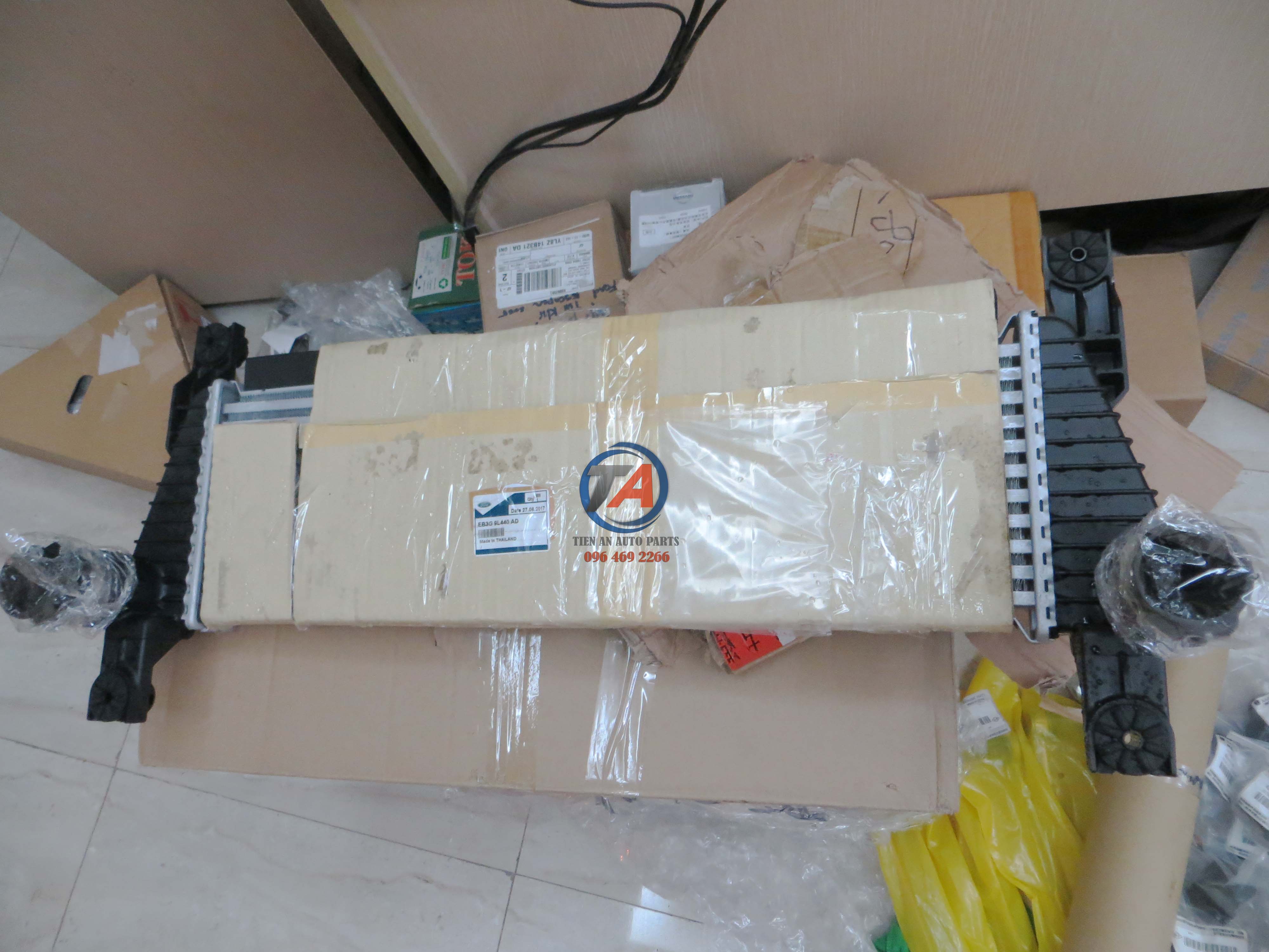Két làm mát Turbo Mazda Bt50 (2012 -2018) -EB3G9L440AD | Phụ tùng Tiến An - 0964692266