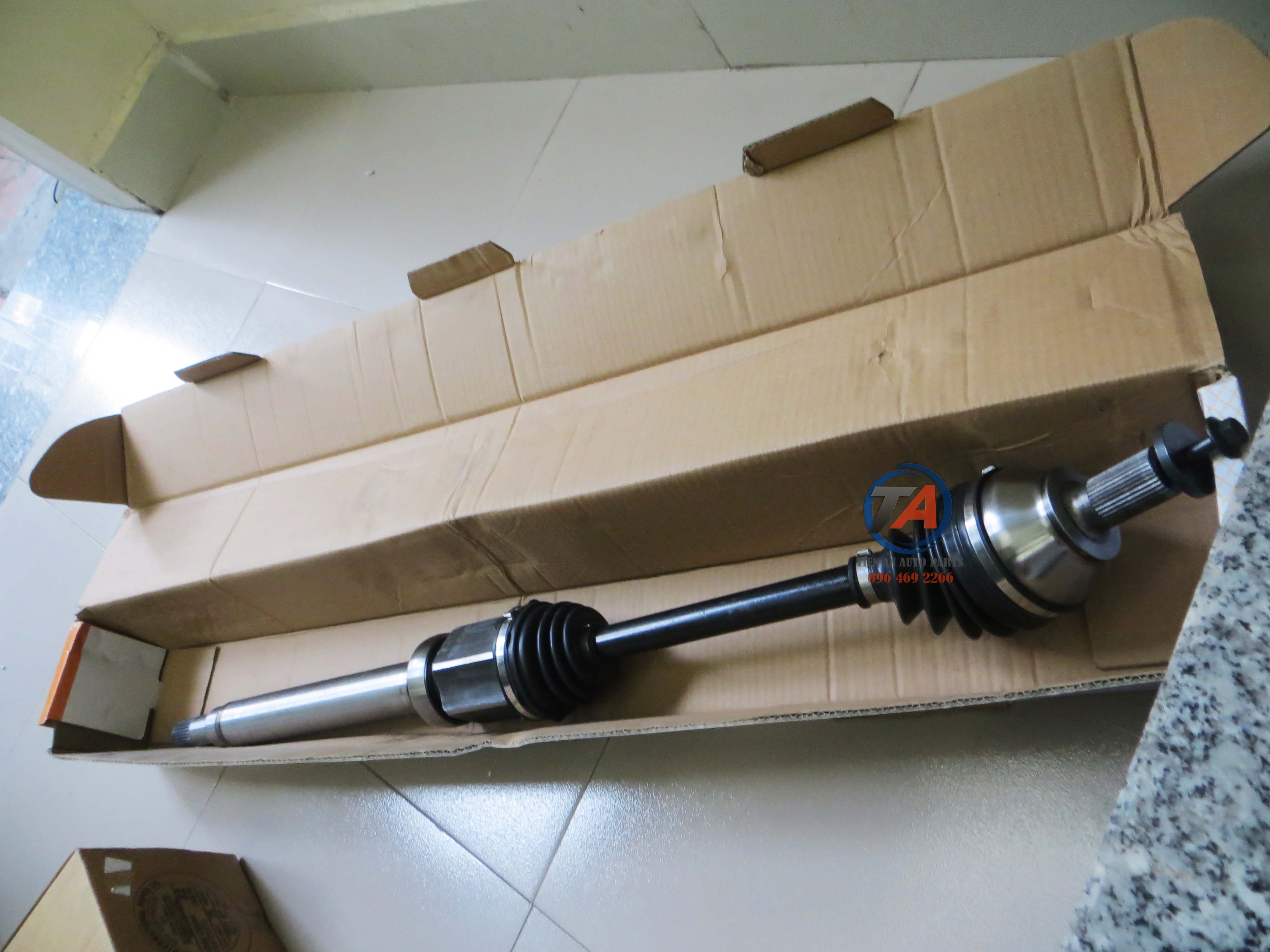 Láp phải Focus 2010 -4M513B437HD | Phụ Tùng Tiến An