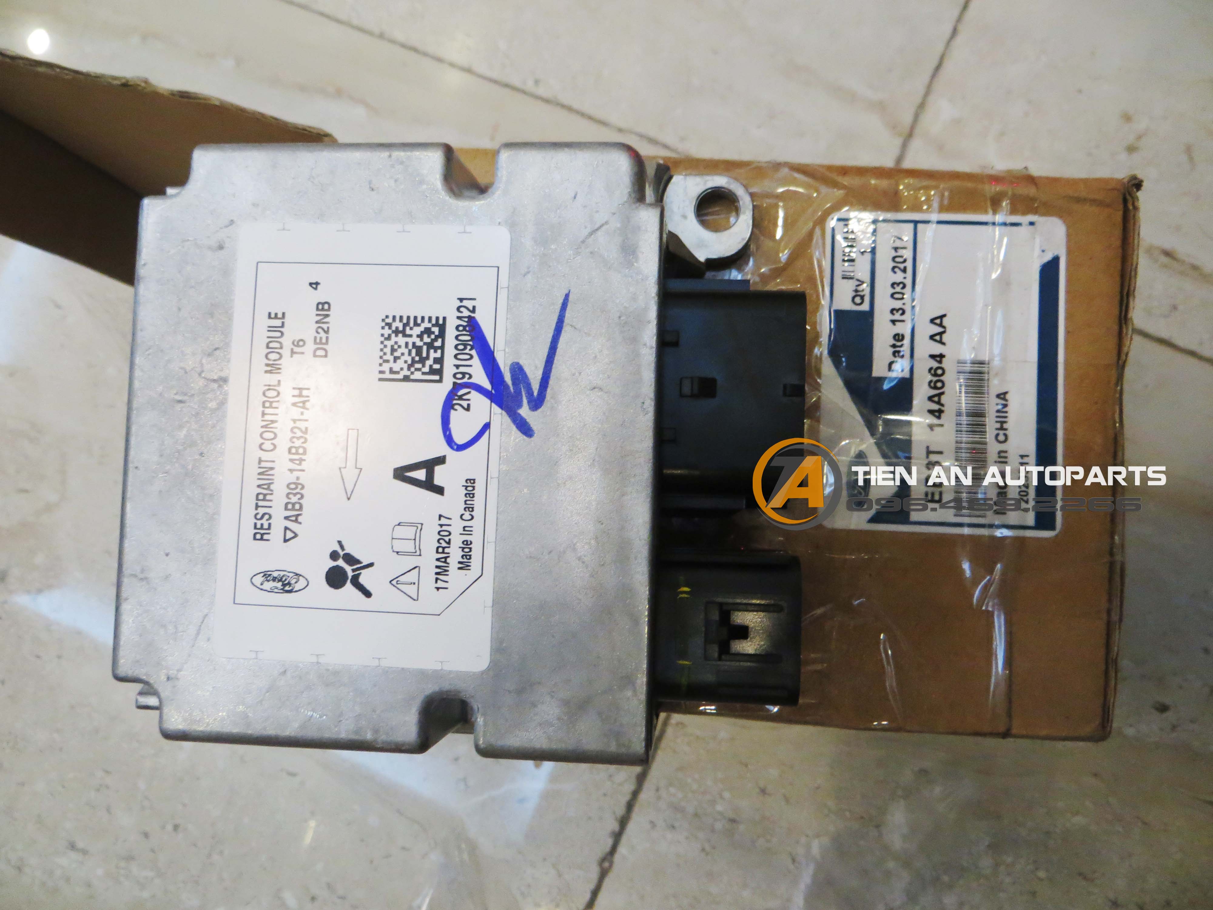 Hộp điều khiển túi khí Ford Ranger (2014-2019) - AB3914B321 | Phụ tùng ô tô Tiến An - Liên hệ: 0964692266