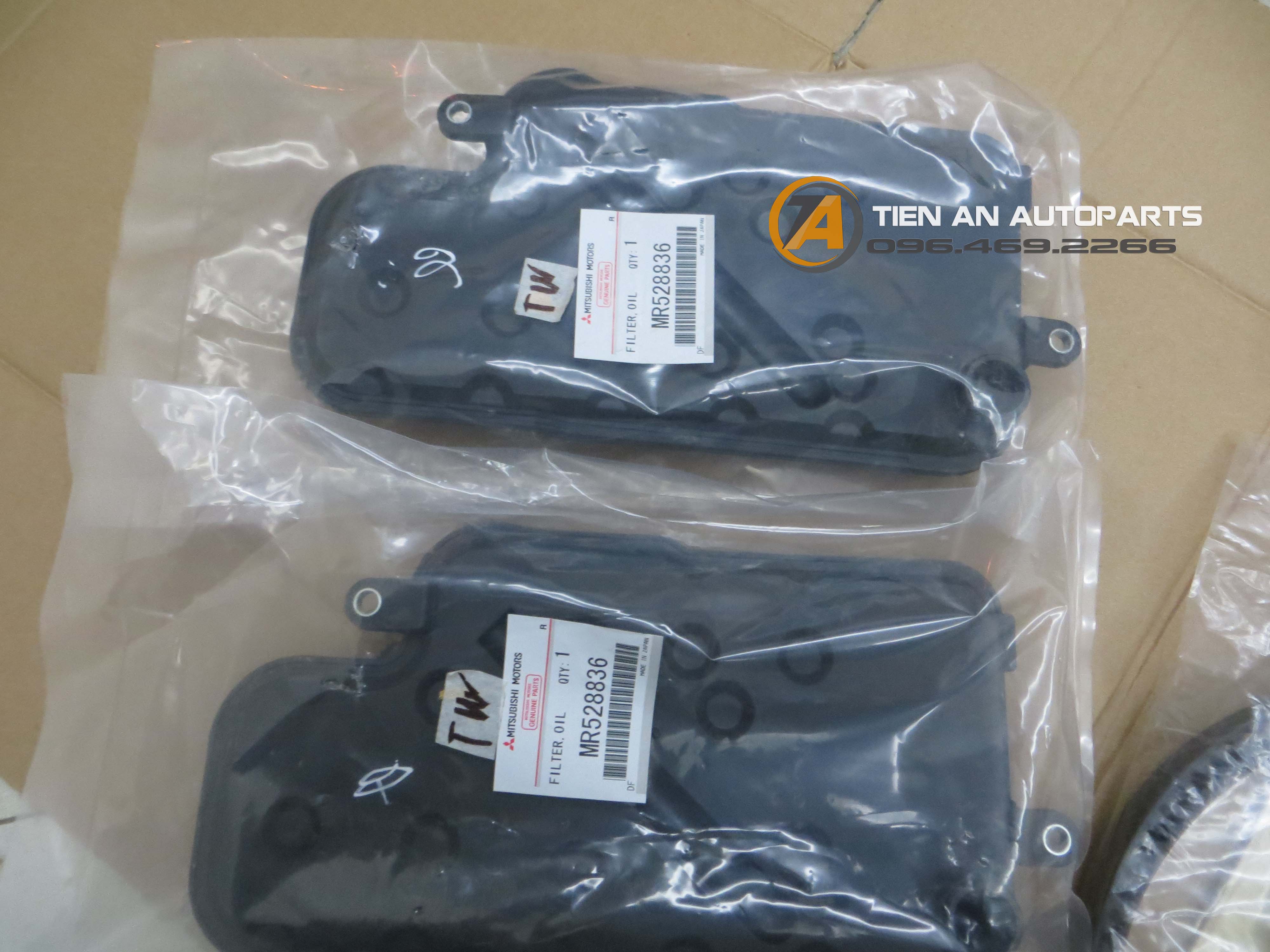 Lọc dầu hộp số tự động Mitsubishi  Pajero, Pajero Sport - MR528836 | Phụ tùng ô tô Tiến An - 0964692266