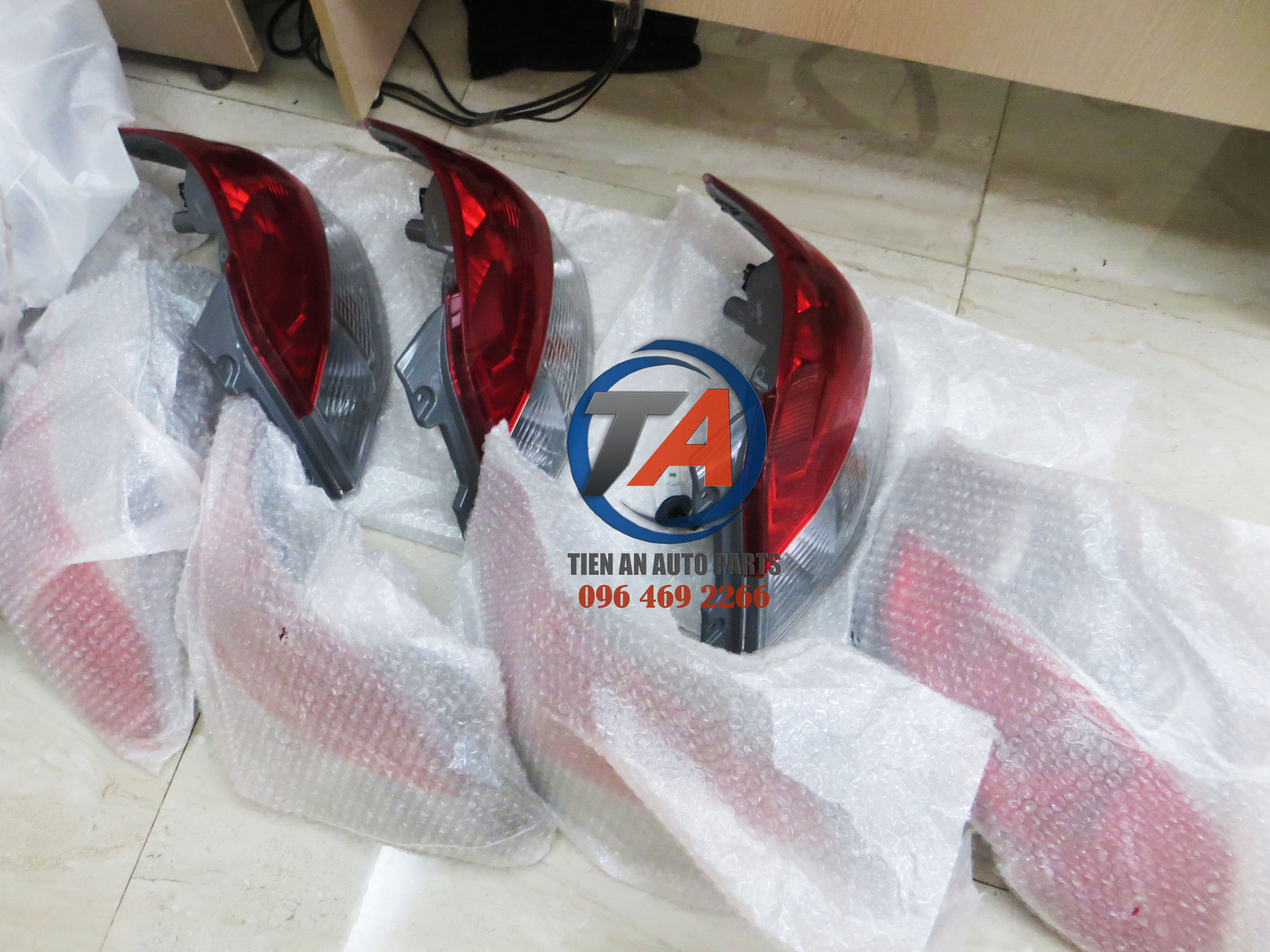 Đèn hậu xe Misubishi Attrage (2014 -2019) 8330A851, 8330A8521| Phụ tùng ô tô Tiến An - 0964692266