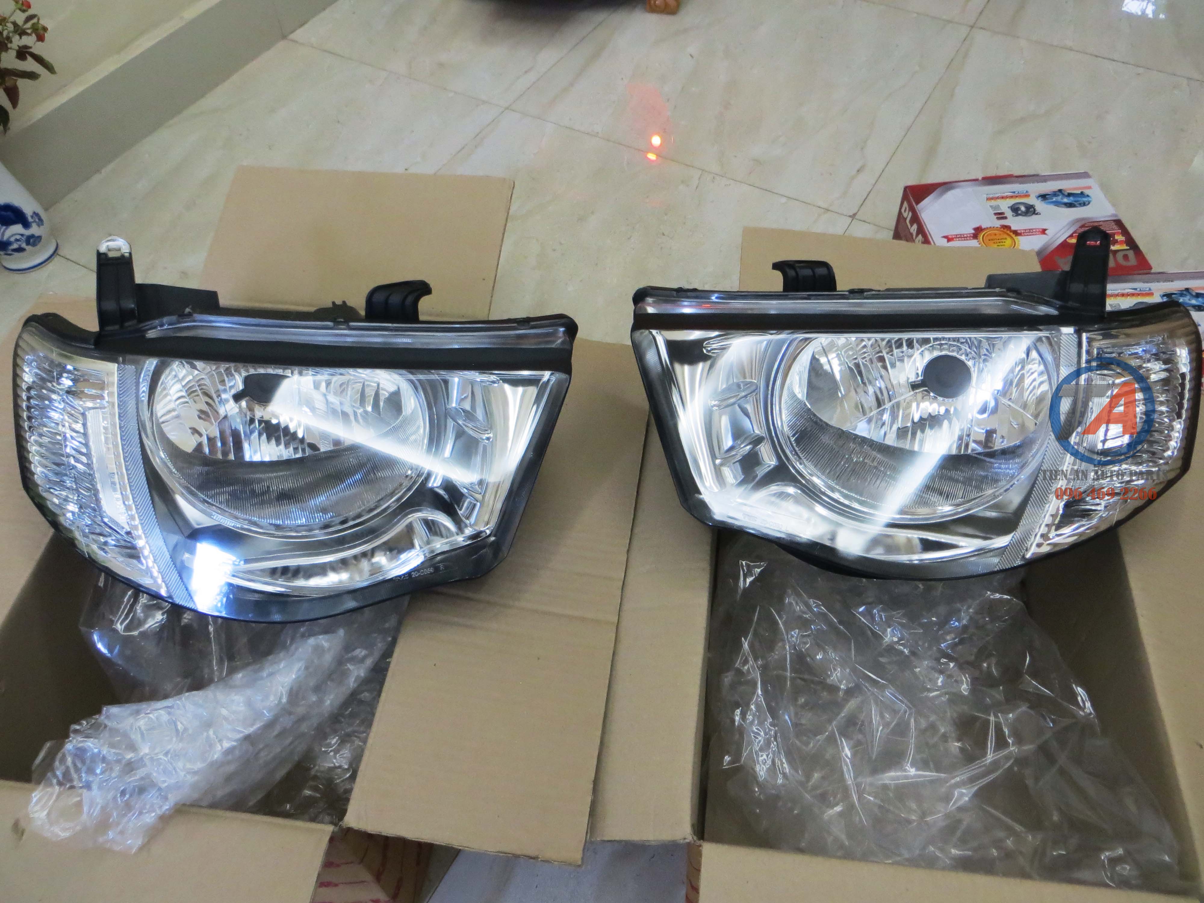 Đèn pha Mitsubishi Triton (2010-2013) - 8301B464 | Phụ tùng ô tô Tiến An - 0964692266