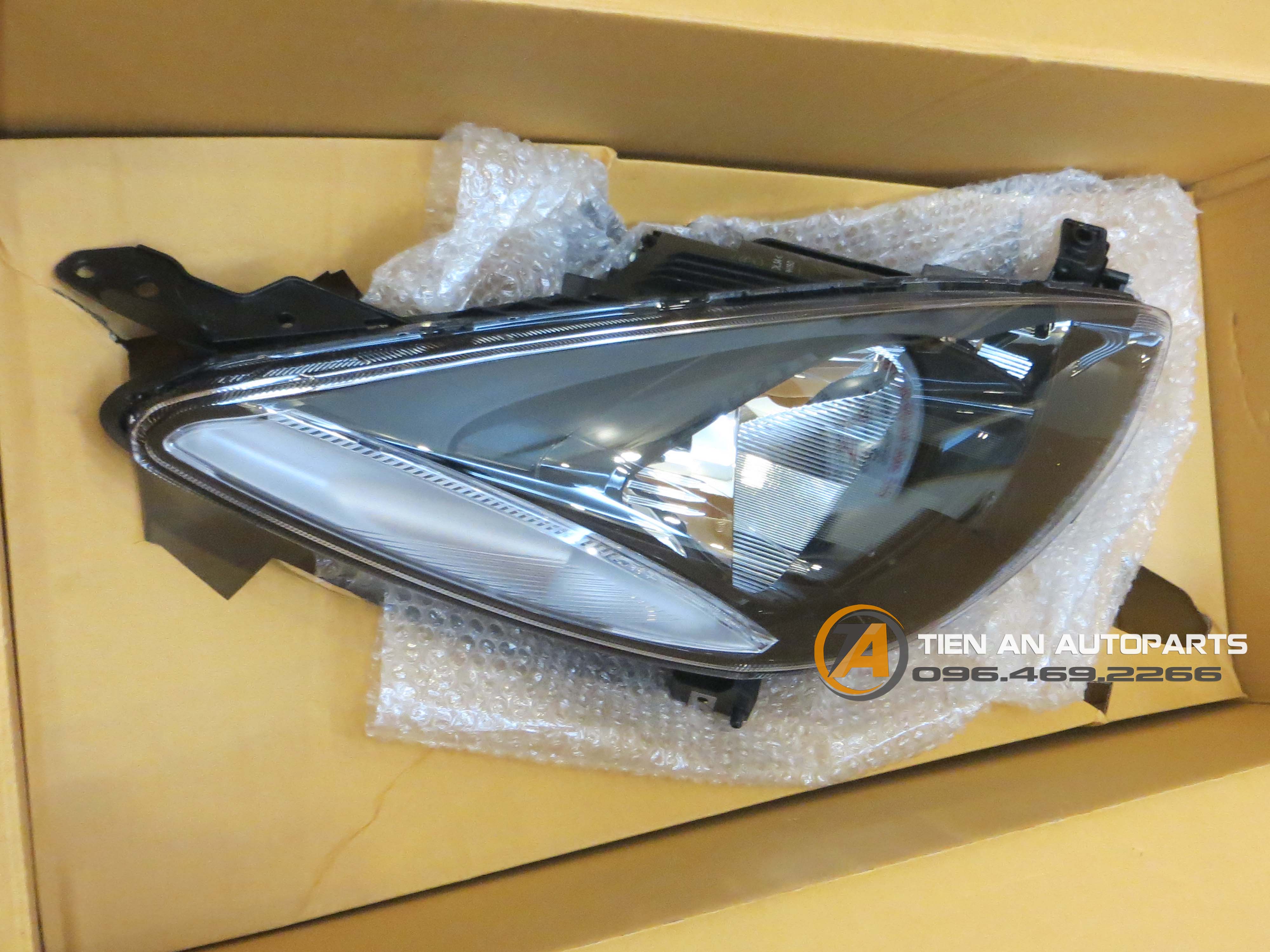 Đèn pha Mazda 2S (2008 -2013) DL34510L0C | Phụ tùng ô tô Tiến An - 0964692266
