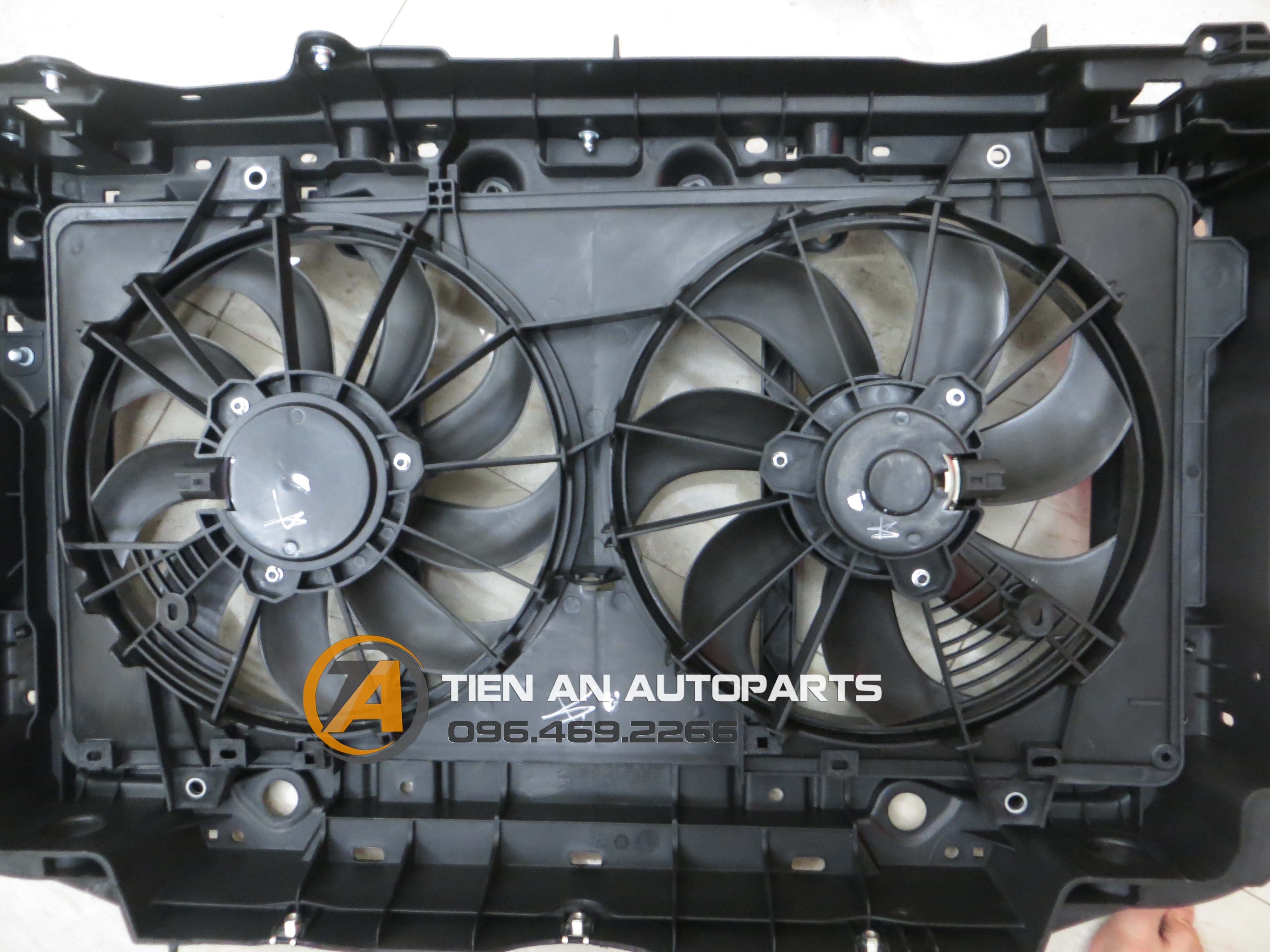 Lồng quạt két nước Mazda 3 (2014-2020) - PE2015025 | Phụ tùng ô tô