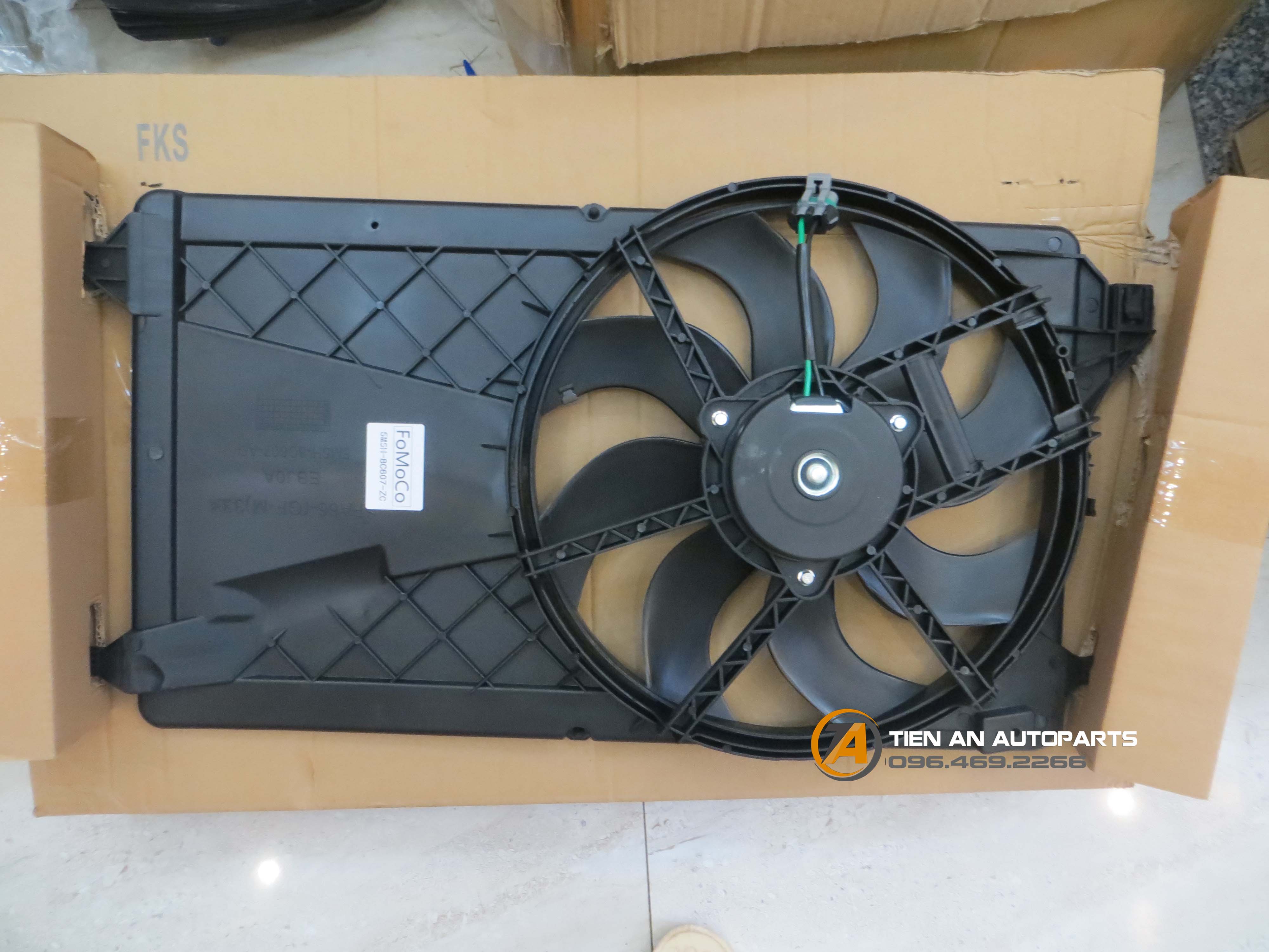 Lồng quạt két nước Focus 1.8 (2009-2012) - 5M5H8C607AA | Phụ tùng ô tô Tiến An - 0964692266