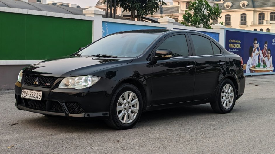 Đèn hậu Mitsubishi Lancer  Fortis 2010 - MN205064