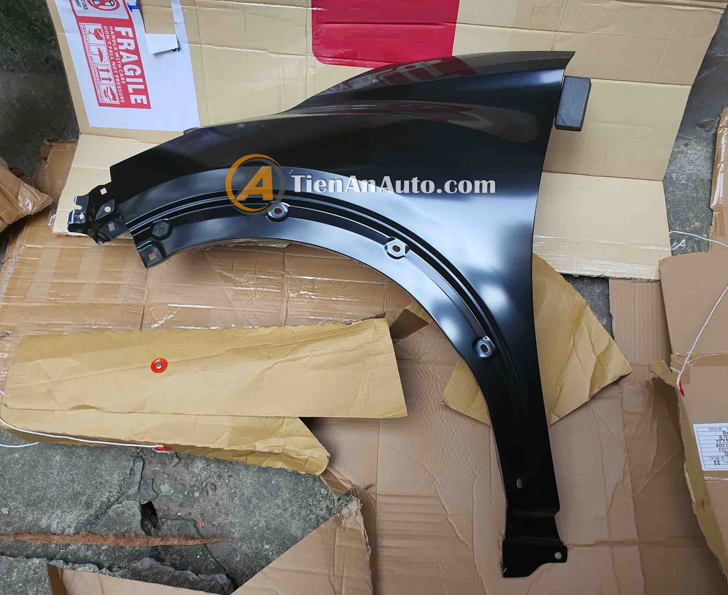 Tai Xe Nissan Kicks – Mã F3101-5RYMA | Phụ Tùng Ô Tô Tiến An