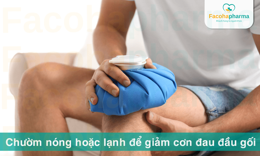 Chườm nóng hoặc lạnh giúp giảm đau đầu gối