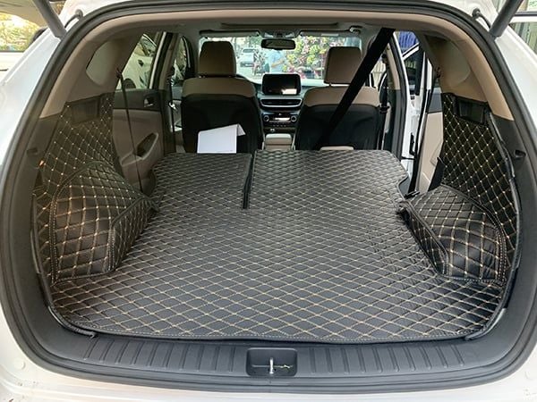 Thảm lót cốp ô tô nên chọn loại nào?