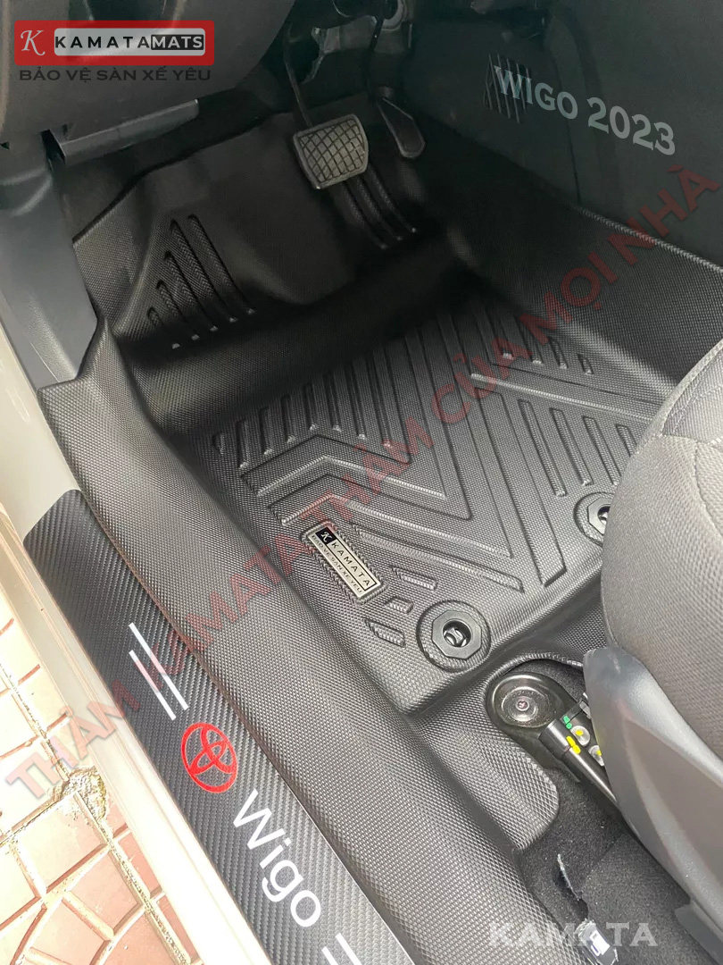 Thảm lót sàn ô tô Toyota Wigo 2017 - 2023 đúc nguyên khối TPV (3 tấm/Bộ)