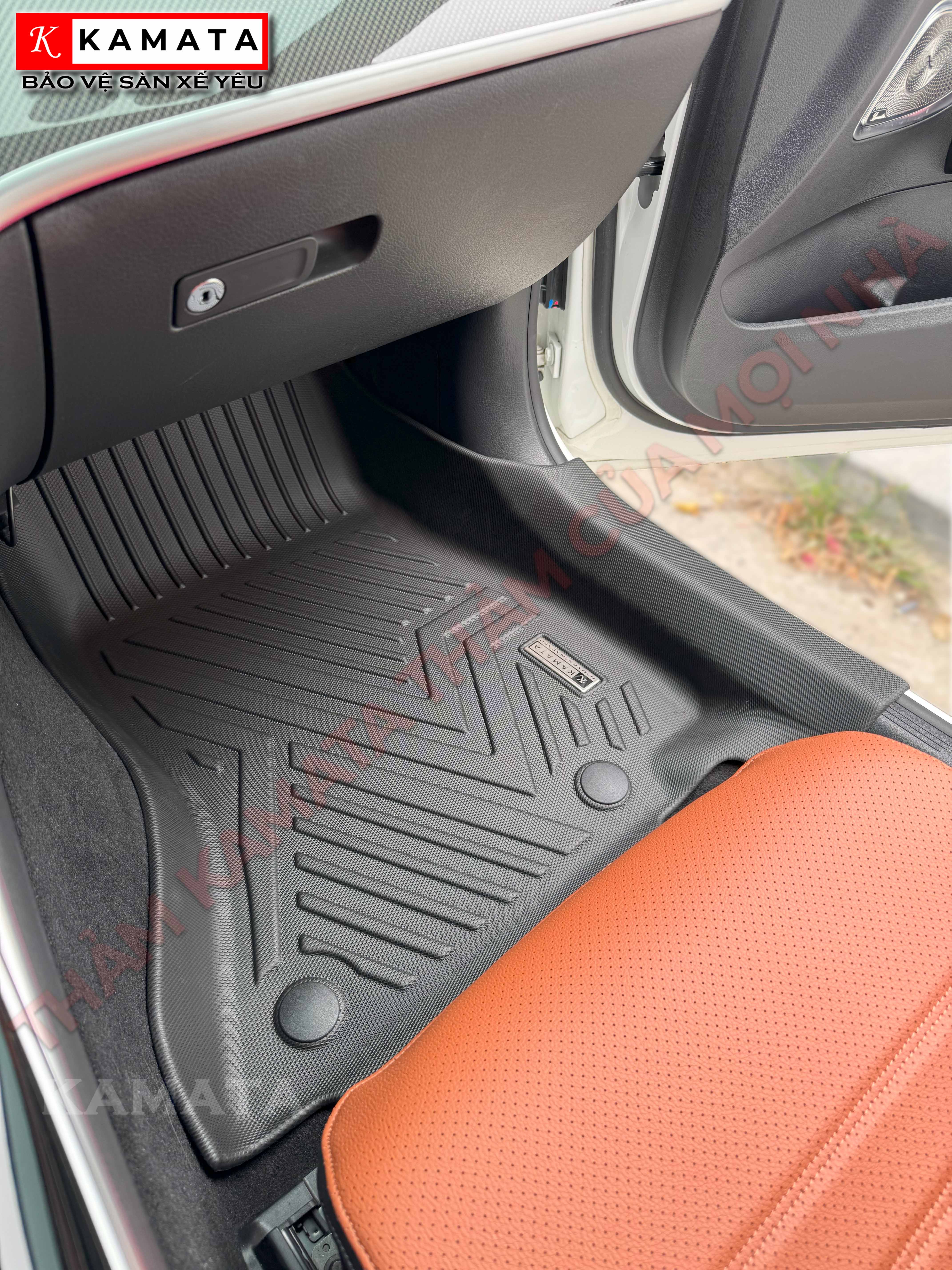 Thảm lót sàn ô tô Mercedes C300  2017 - 2025 khuôn đúc TPV (1 bộ 3 tấm)
