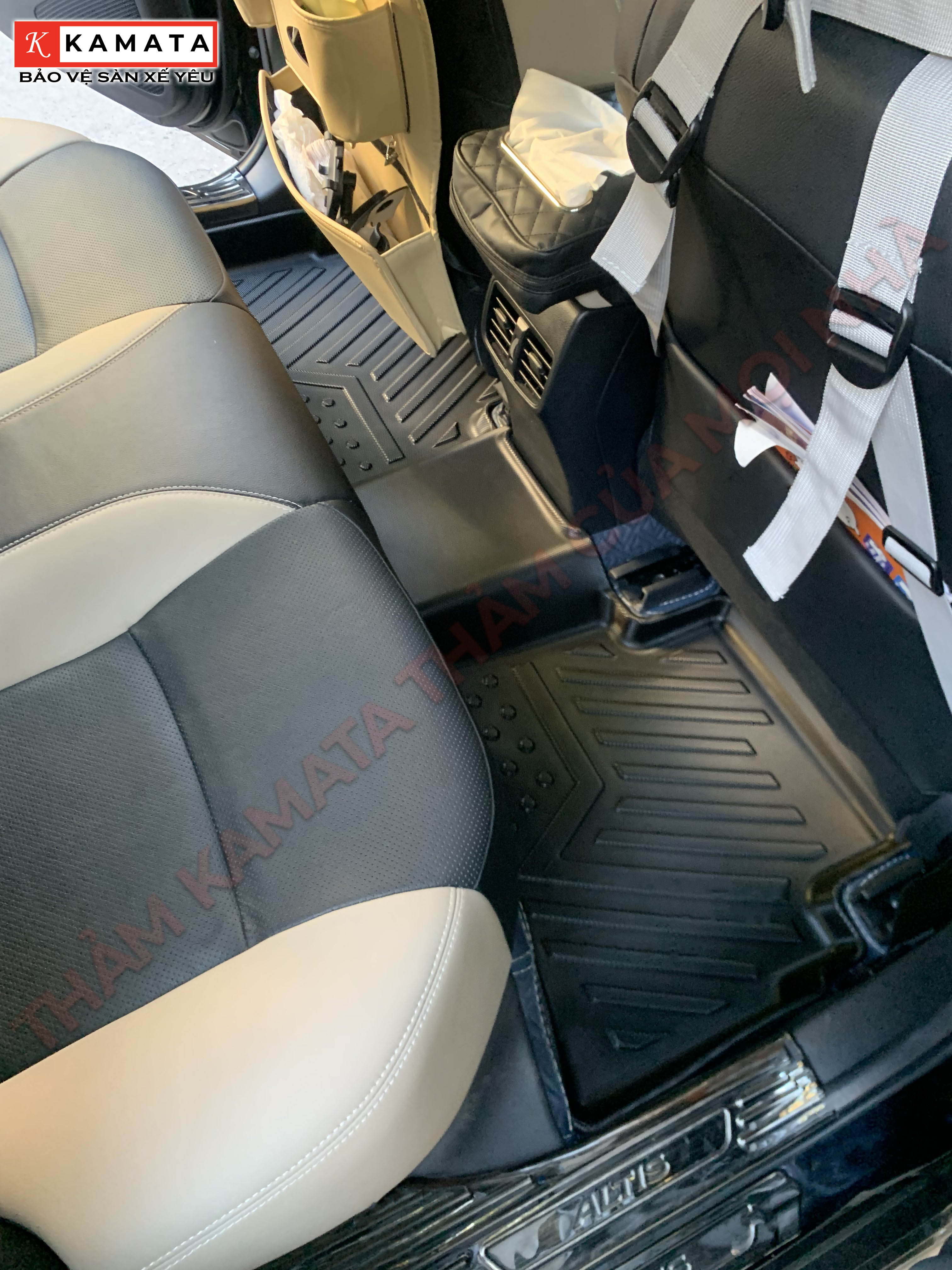Thảm lót sàn ô tô Toyota Corolla Altis 2019 - 2022 đúc nguyên khối TPV (3 tấm/Bộ)