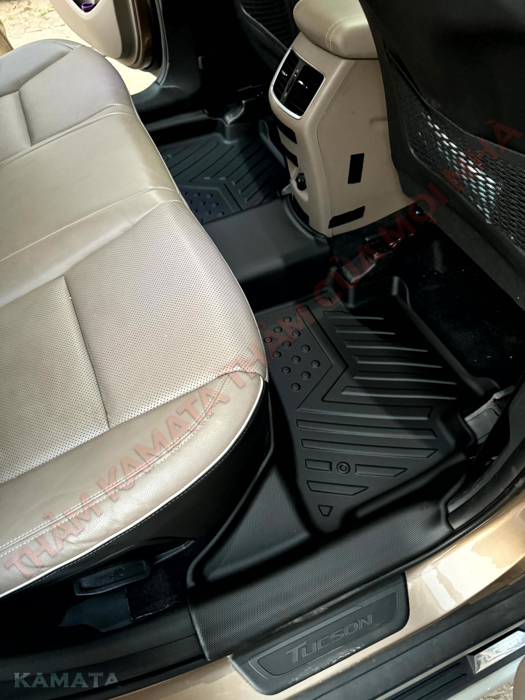 Thảm lót sàn ô tô Hyundai Tucson 2015-2021 đúc nguyên khối TPV tràn bậc viền cửa ( 1 bộ/3 tấm)