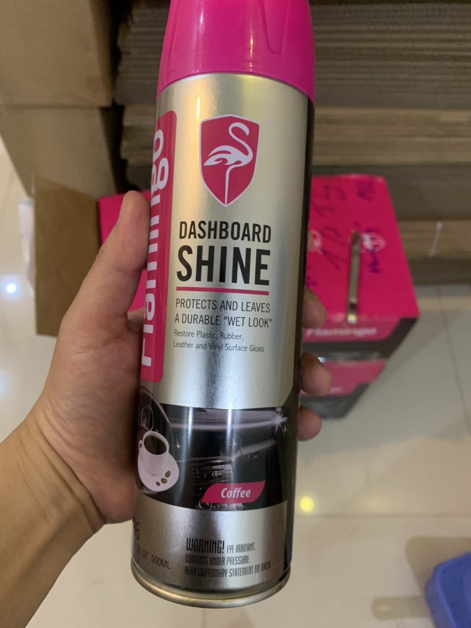 FLAMINGO DASHBOARD SHINE F096 PHỤC HỒI NHỰA NHÁM MÙI CÀ PHÊ - CHAI TO 500L