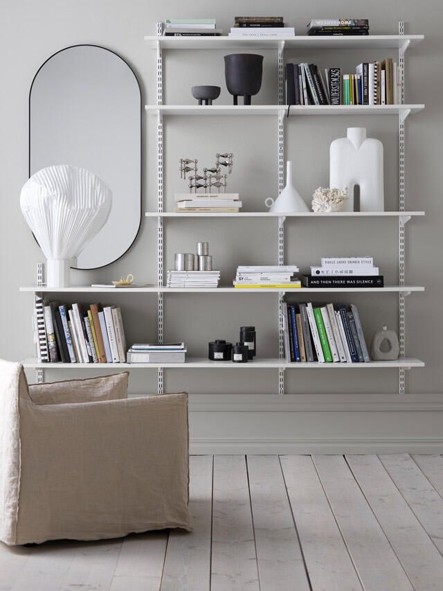 Bộ kệ thanh ray Amd ngang 1.8m x cao 2.4m tại phòng khách