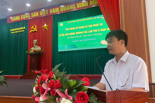 BAN TỔ CHỨC LỄ HỘI SẦU RIÊNG TỔ CHỨC HỘI NGHỊ TẬP HUẤN KỸ NĂNG LỄ TÂN