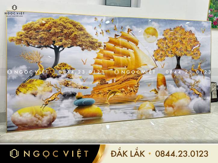 Tranh Tráng Gương Khổ Lớn Tại Buôn Ma Thuột