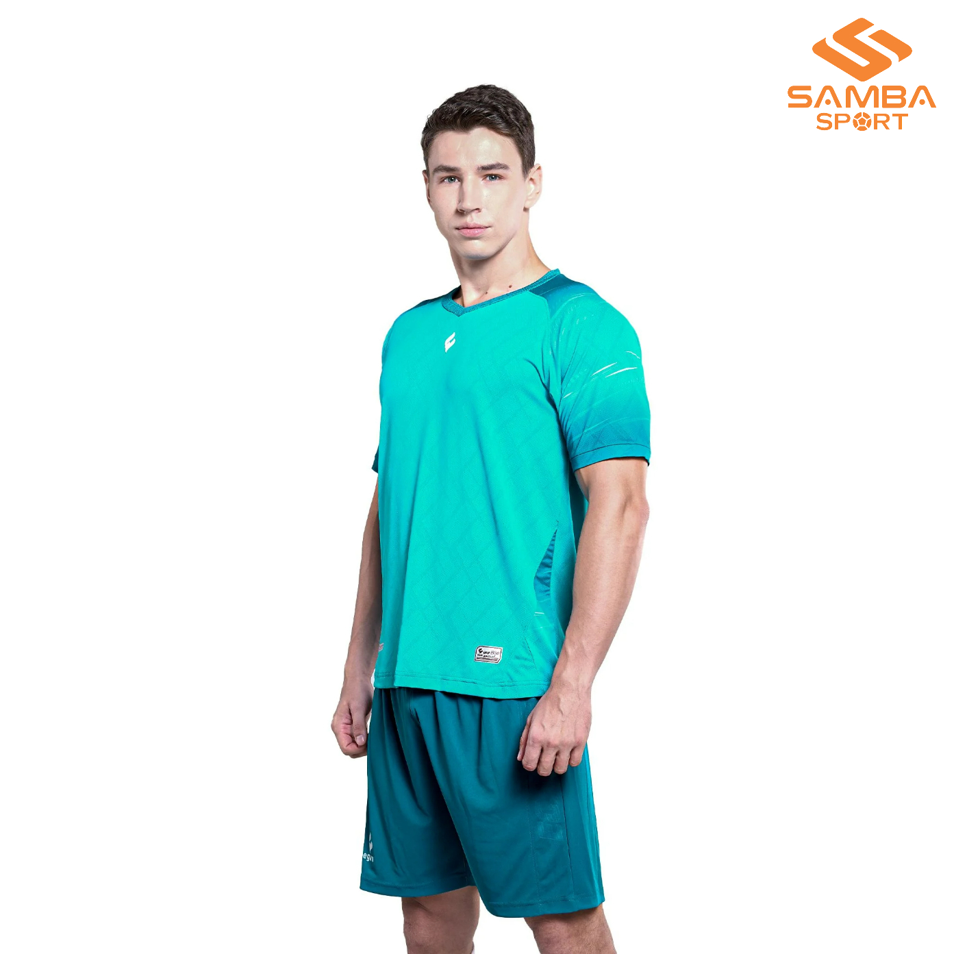 Quần áo bóng đá Egan Zenos 02