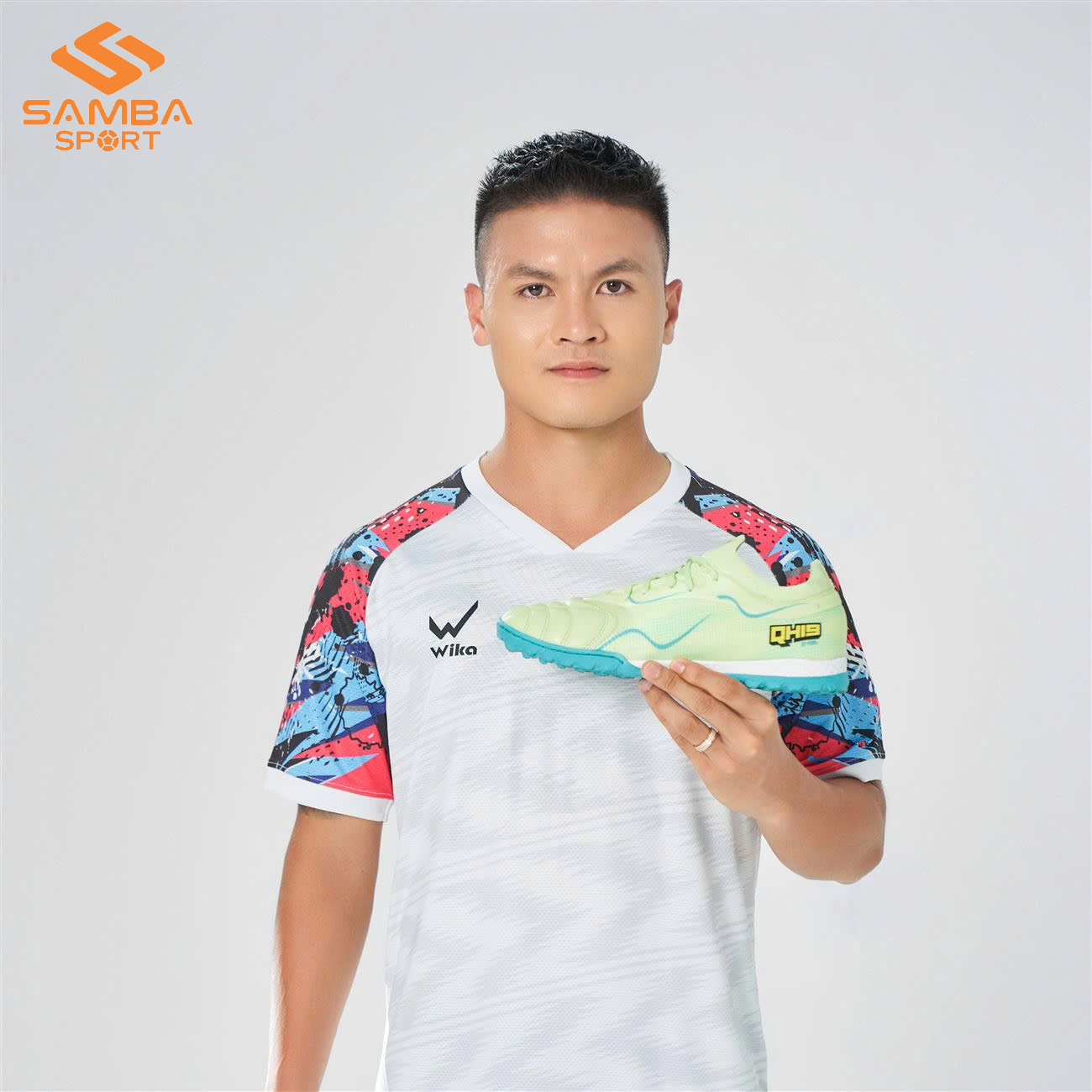 Giày bóng đá Wika QH19 Z-Vol