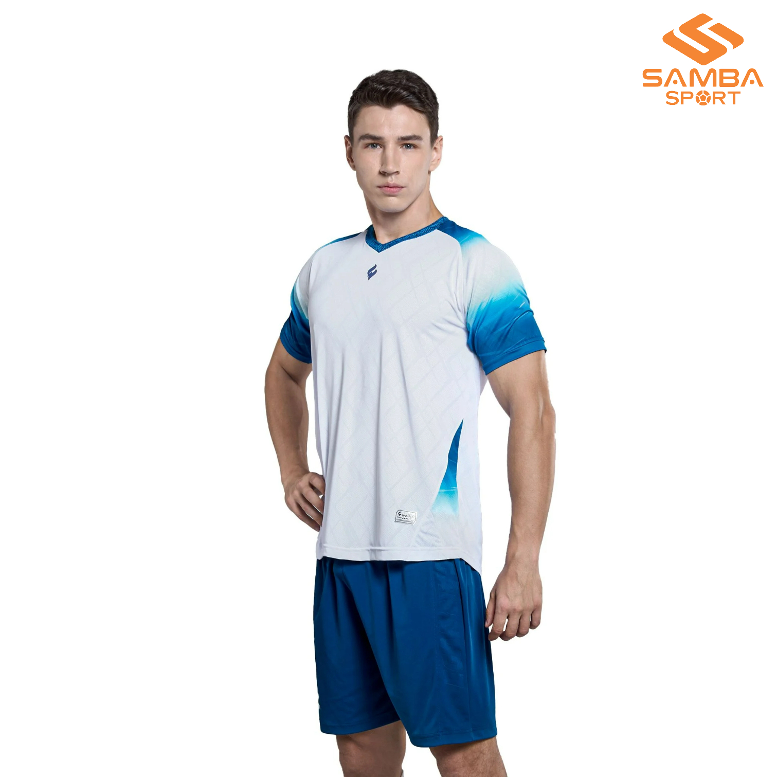 Quần áo bóng đá Egan Zenos 02