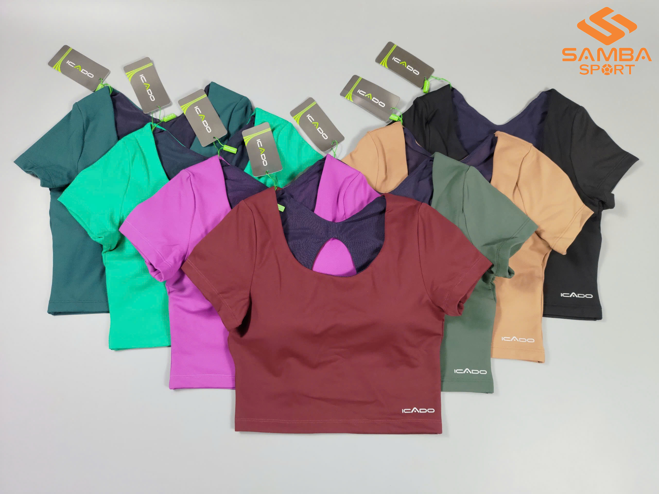 Áo Croptop Icado AT15