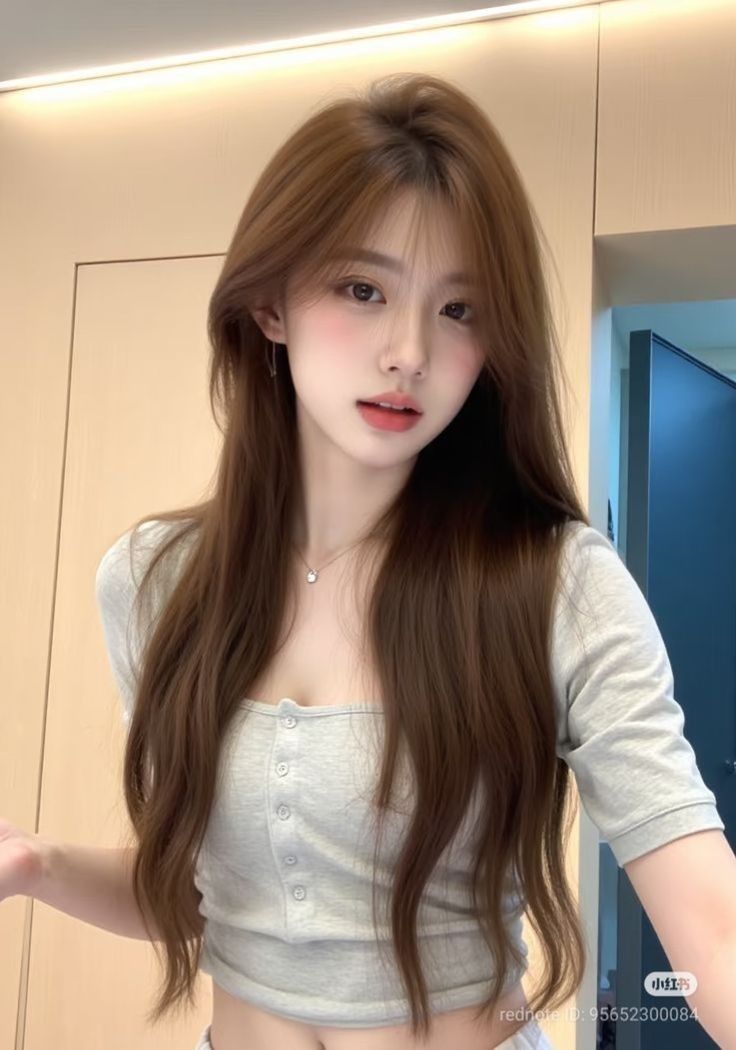Chị. Huyền Trang