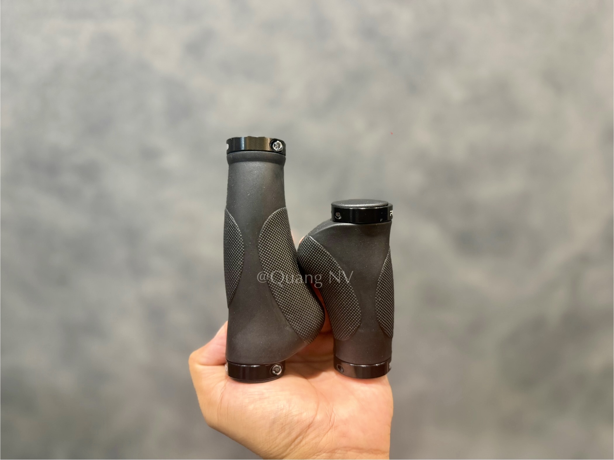 Tay nắm xe đạp Promend GR-506 (95/130mm)