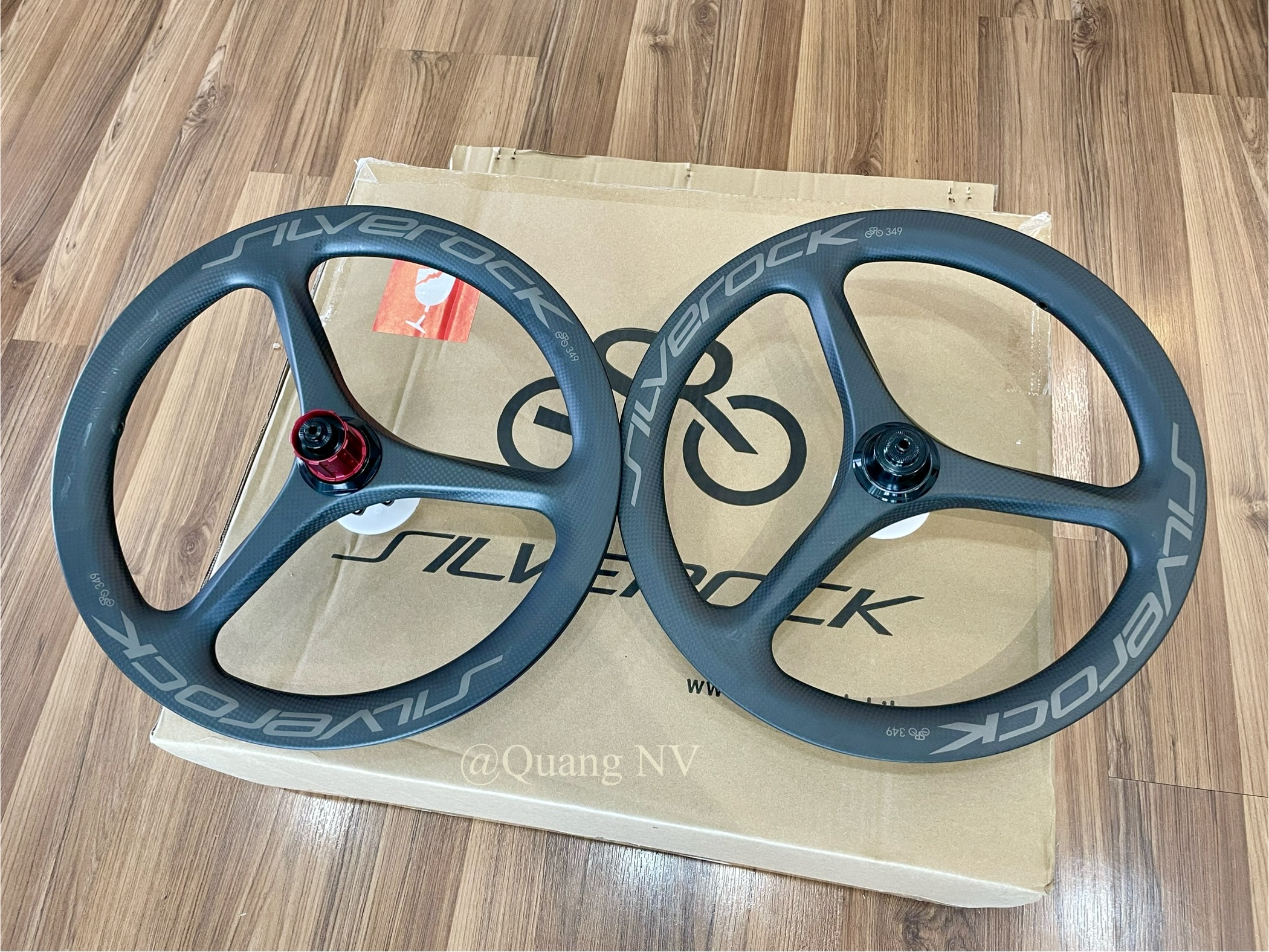 Vành xe đạp Silverock 16inch 349 SR-SD3-01D(100/135mm) phanh đĩa, chất liệu Carbon