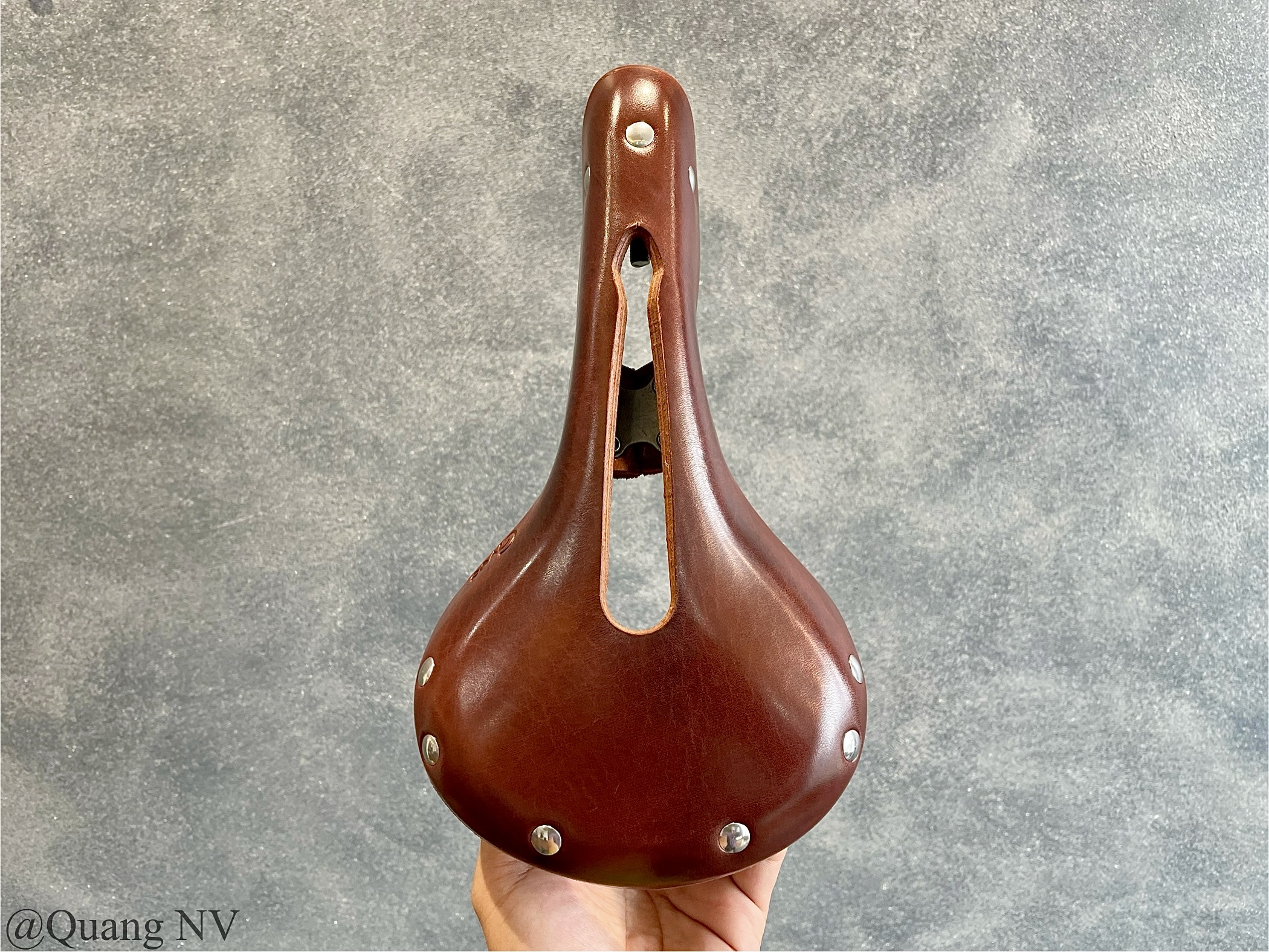 Yên xe đạp da thật Gyes GS-06H Taiwan