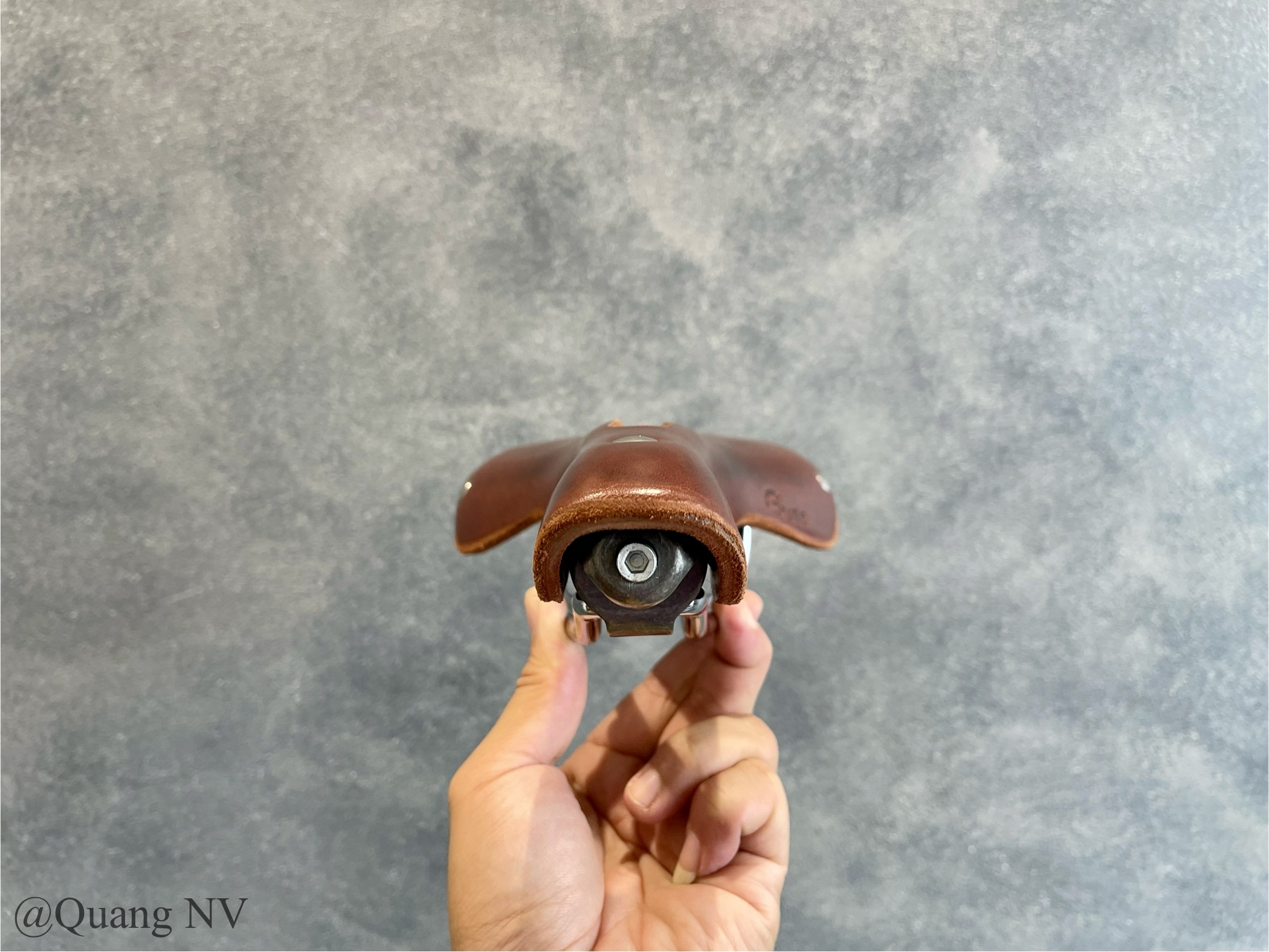 Yên xe đạp da thật Gyes GS-06H Taiwan