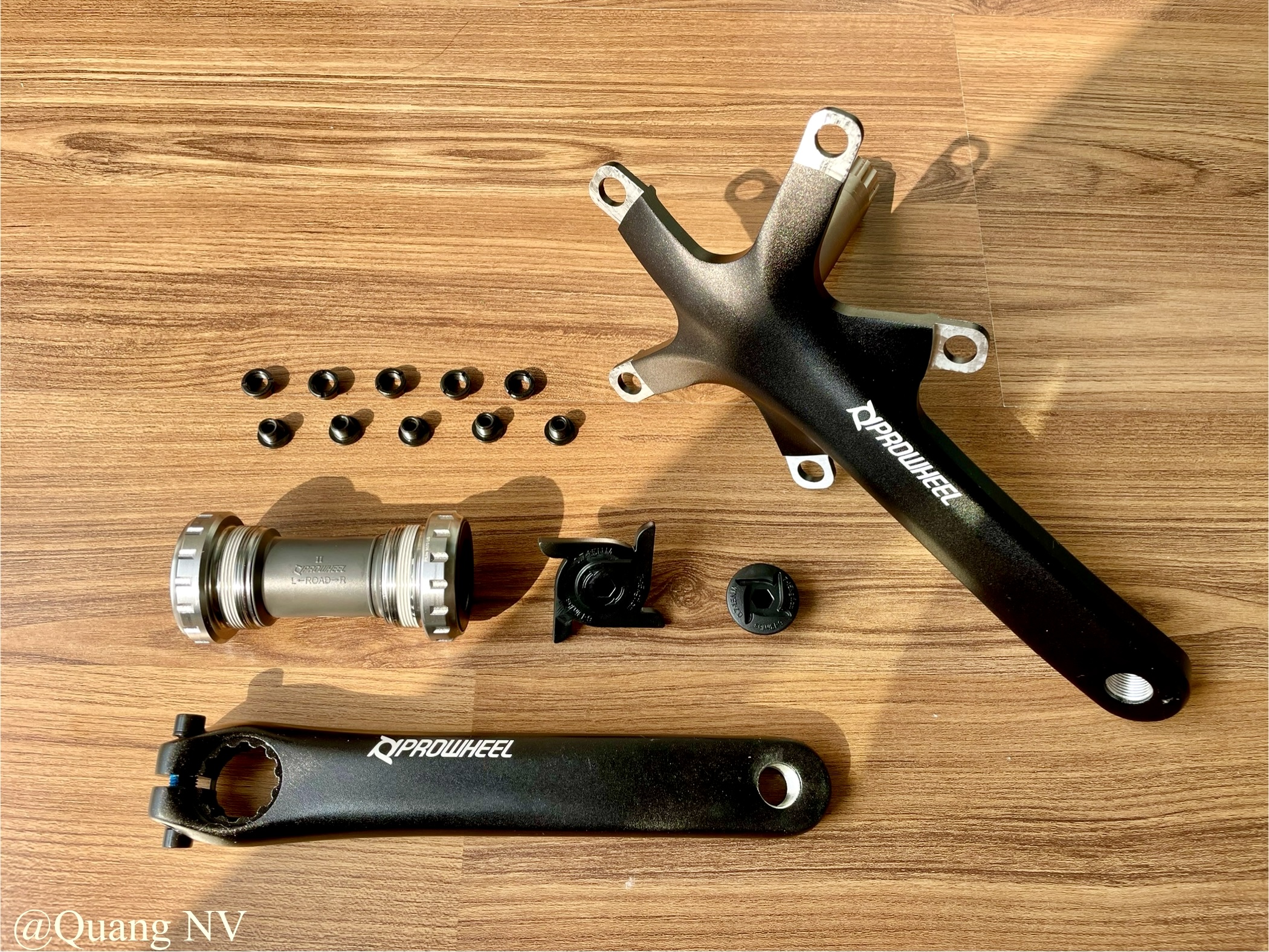 Bộ đùi đĩa/ giò đĩa trục rỗng xe đạp Prowheel Midtown 130BCD