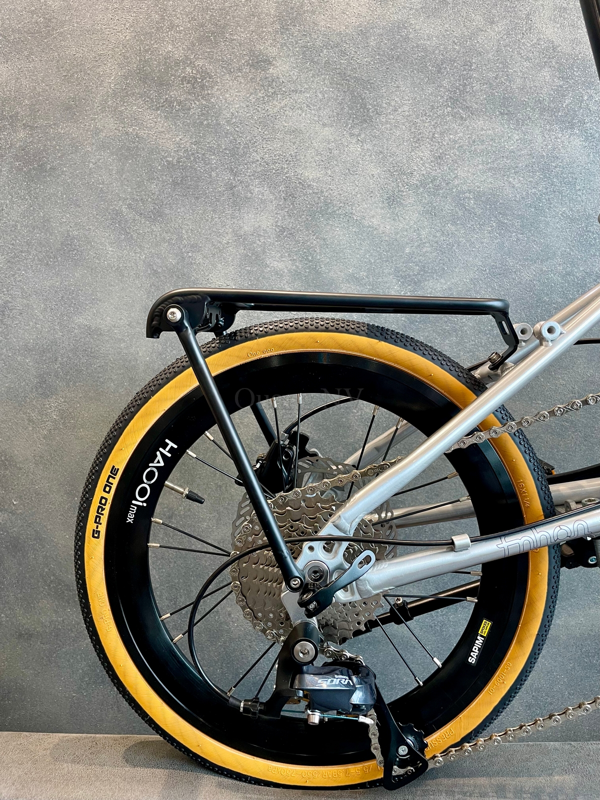 Giá chở hàng Yisu dùng cho xe đạp gấp Fnhon/ Dahon....16 & 20'