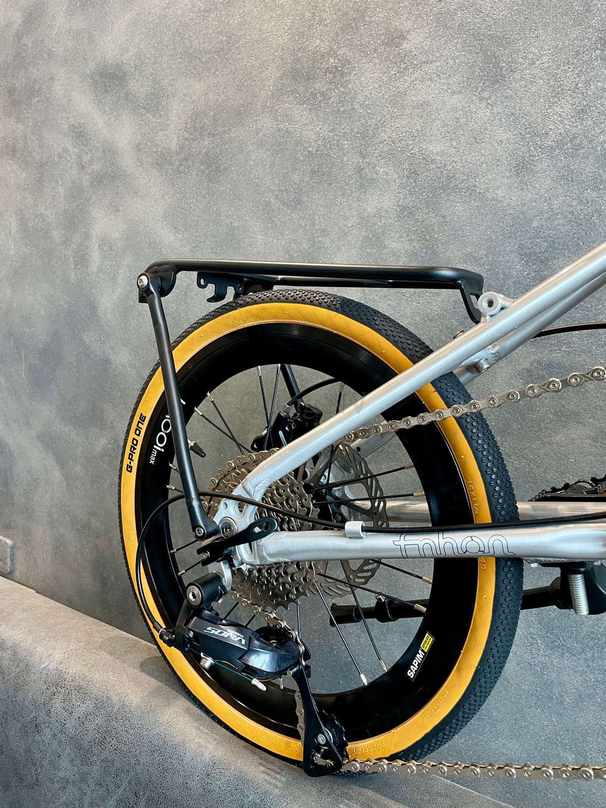 Giá chở hàng Yisu dùng cho xe đạp gấp Fnhon/ Dahon....16 & 20'