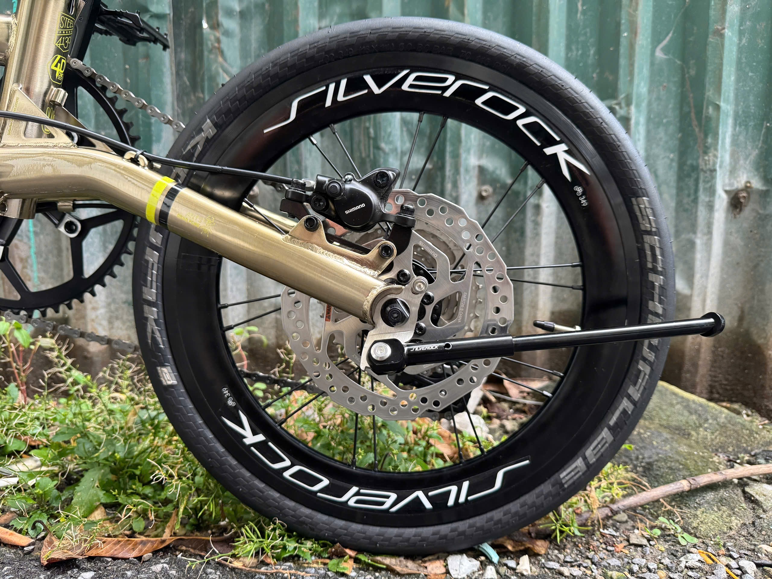 Xe đạp gấp ráp theo yêu cầu Fnhon Gust 16' phanh đĩa màu Titanium