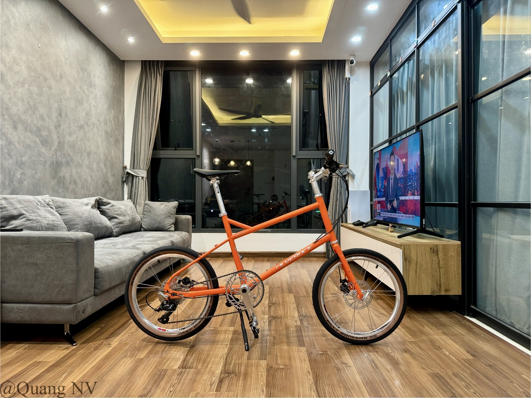 Xe đạp minivelo ráp theo yêu cầu Silverock Dewy 20' phanh đĩa màu Matte Orange