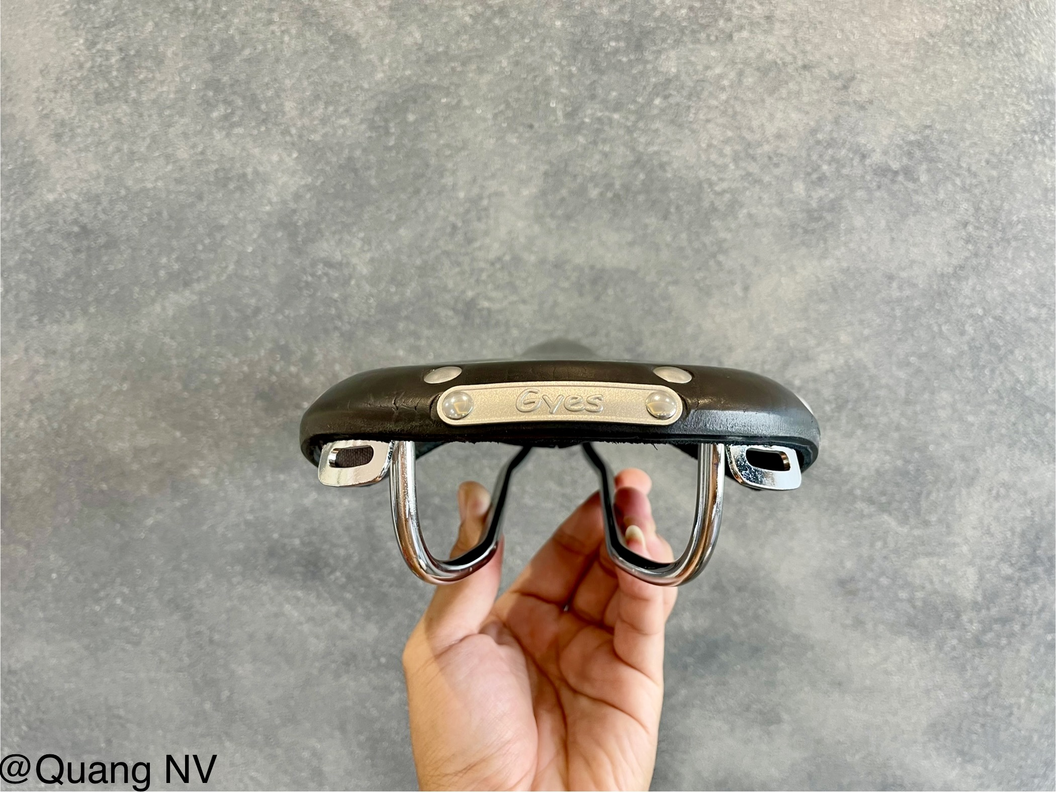 Yên xe đạp da thật Gyes GS-06 Taiwan