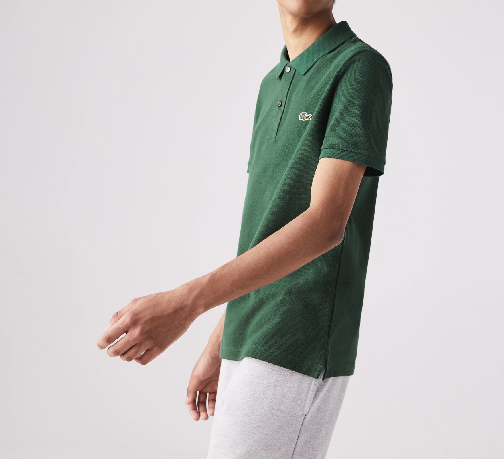 Áo Polo Lacoste Nam Dáng Slim Fit PH4012-00-132 Màu Xanh lục