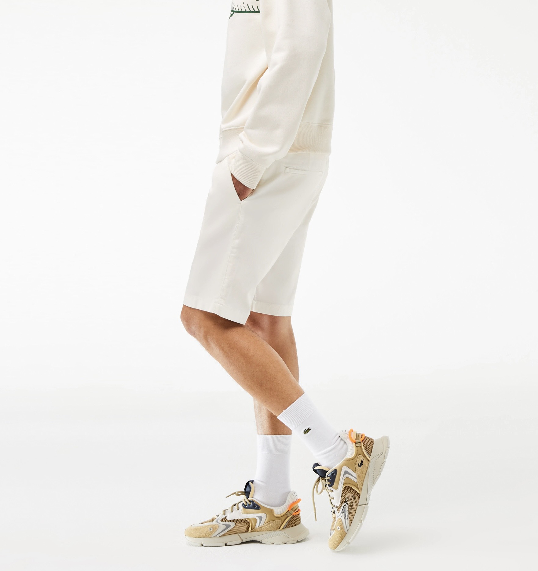 Quần Short Bermuda Lacoste Nam Kaki Ngang Đầu Gối Dáng Slim FH2647-00-CB8 Màu Be