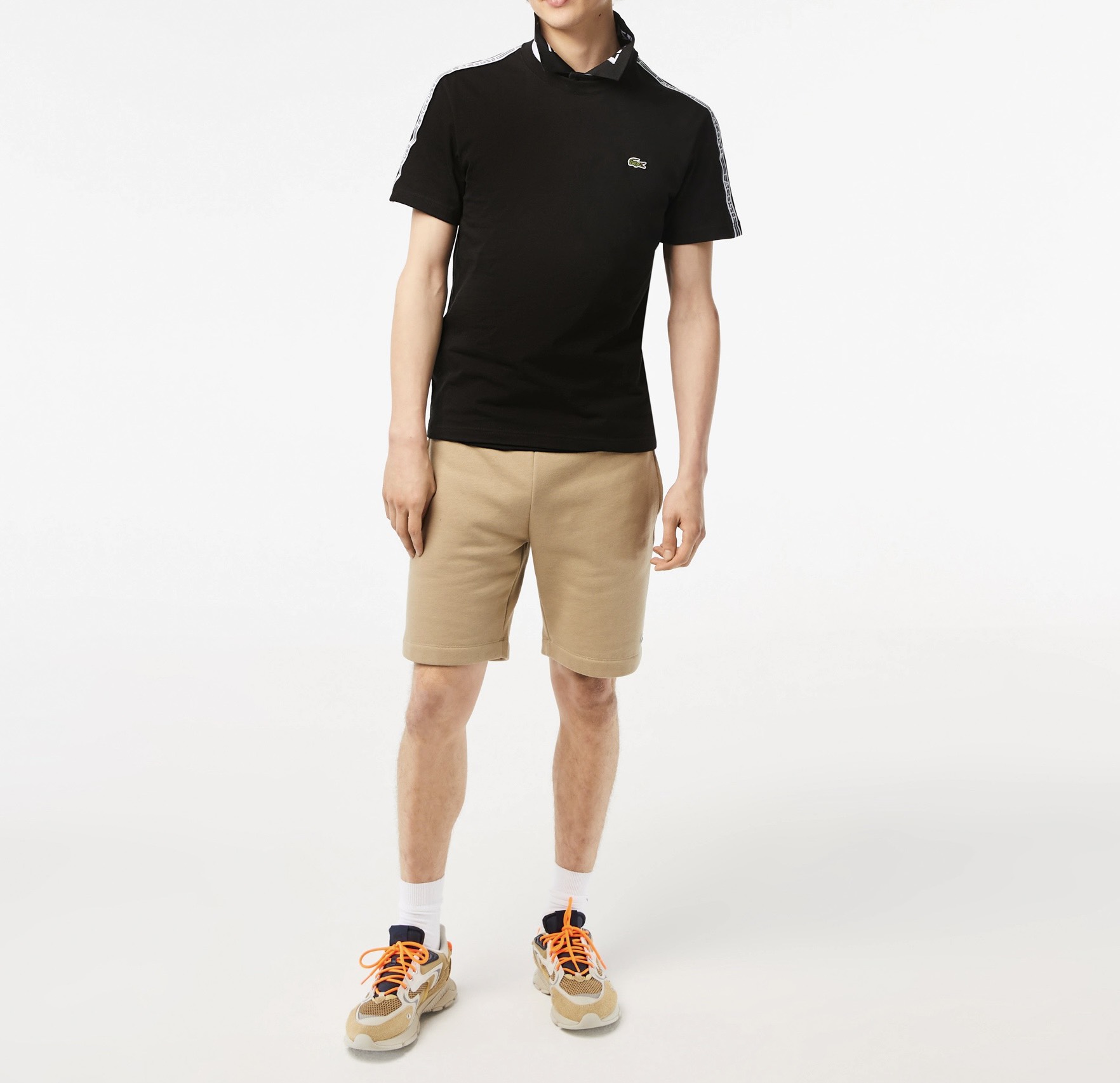 Áo Thun Lacoste Nam Viền Vai Dáng Regular TH5071-00-031 Màu Đen