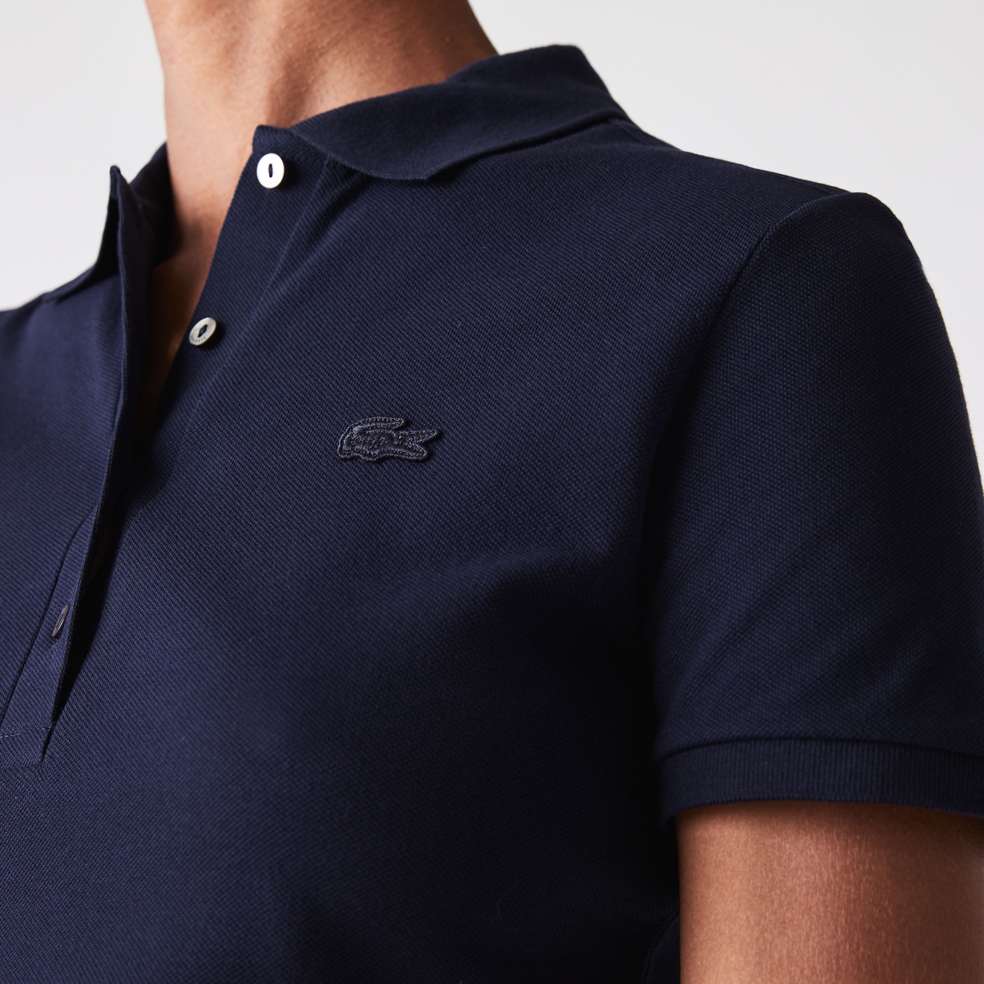 Áo Polo Lacoste Nữ Dáng Ôm Slim Fit PF5462-00-166 Màu Xanh Navy