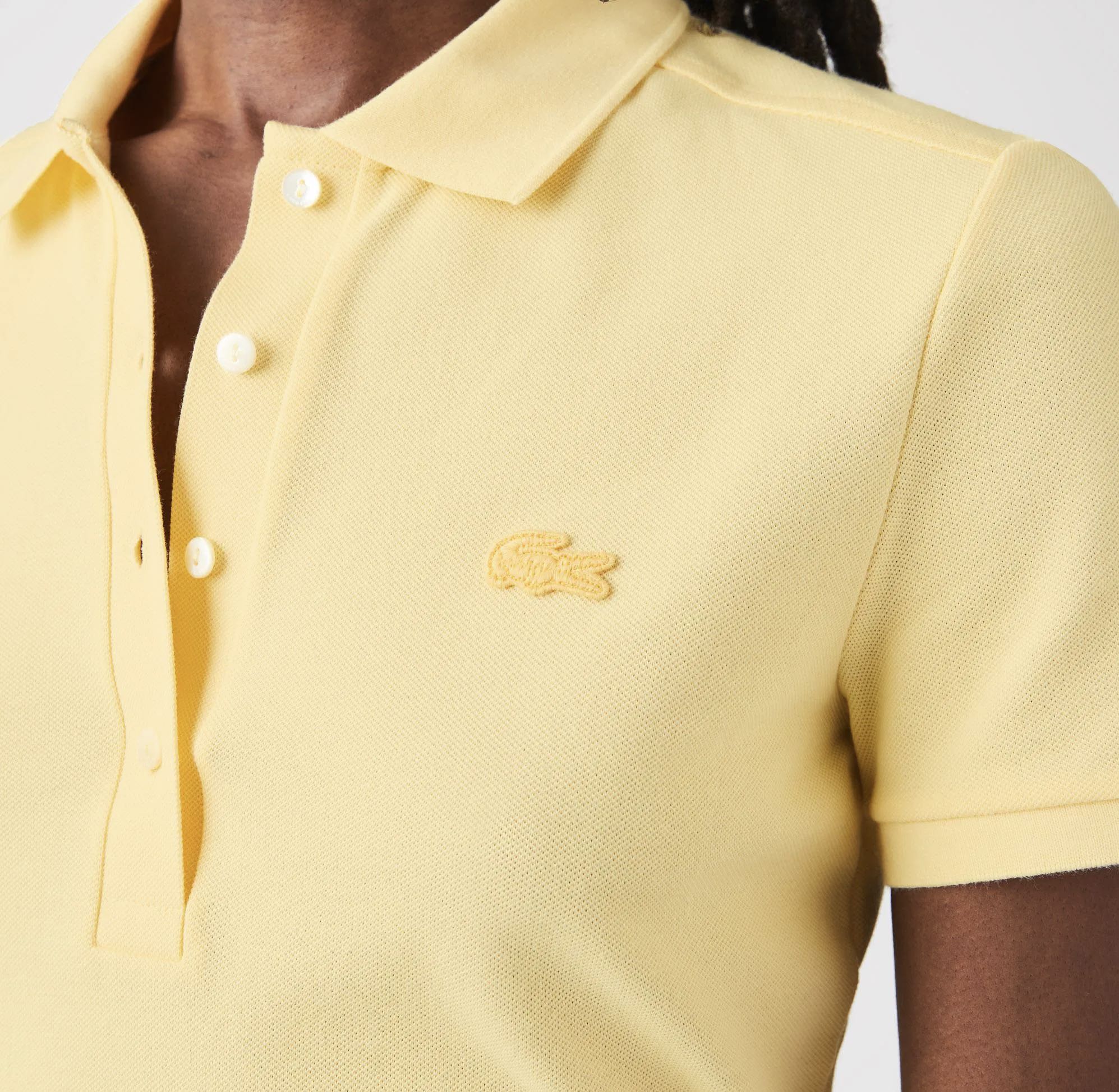 Áo Polo Lacoste Nữ Dáng Ôm Slim Fit PF5462-00-6XP Màu Vàng