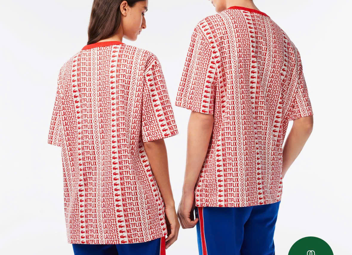 Áo Thun Lacoste x Netflix Unisex Dáng Oversize TH7328-00-ME4 Màu Đỏ