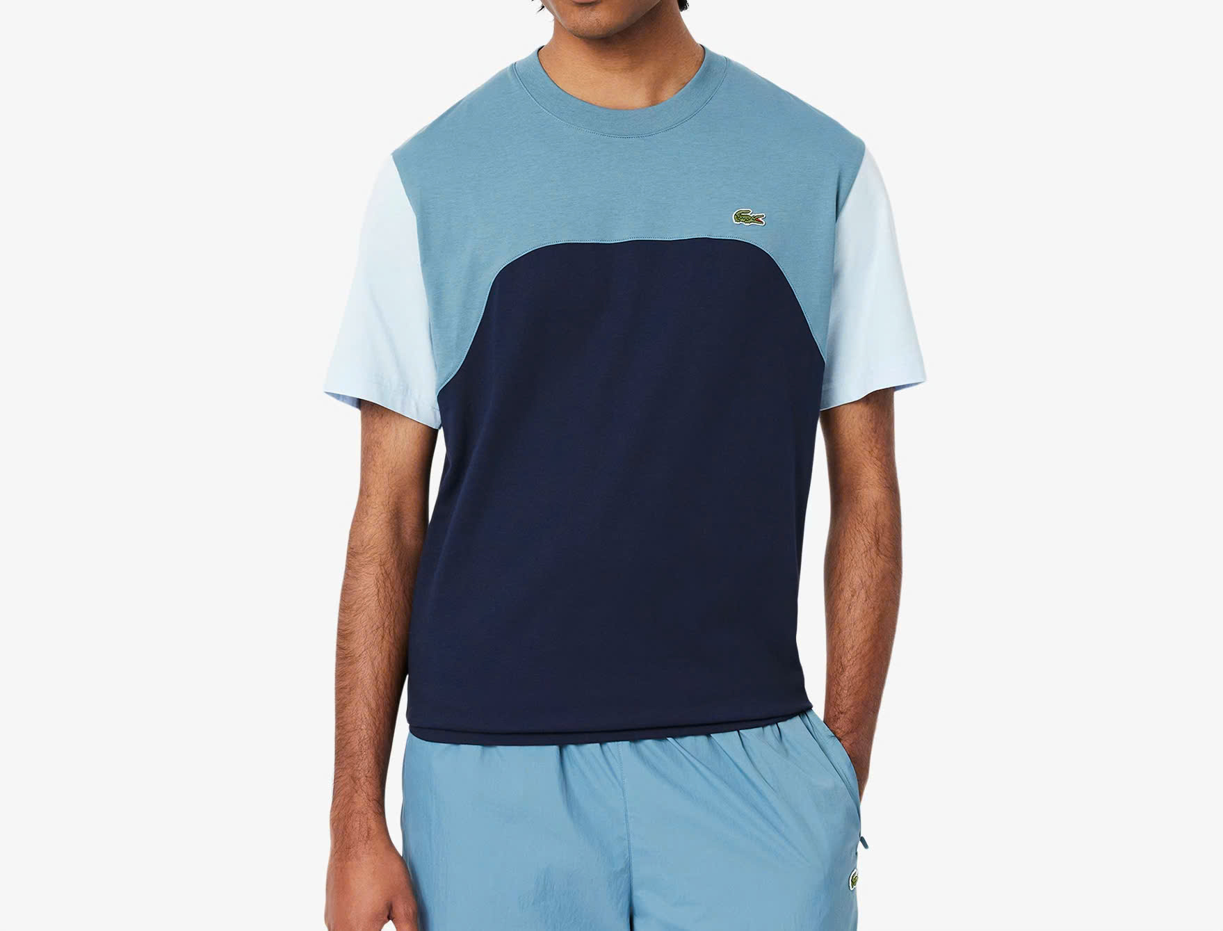 Áo Thun Lacoste Nam Dáng Classic Colorblock TH9551-00-IOM Màu Xanh Dương