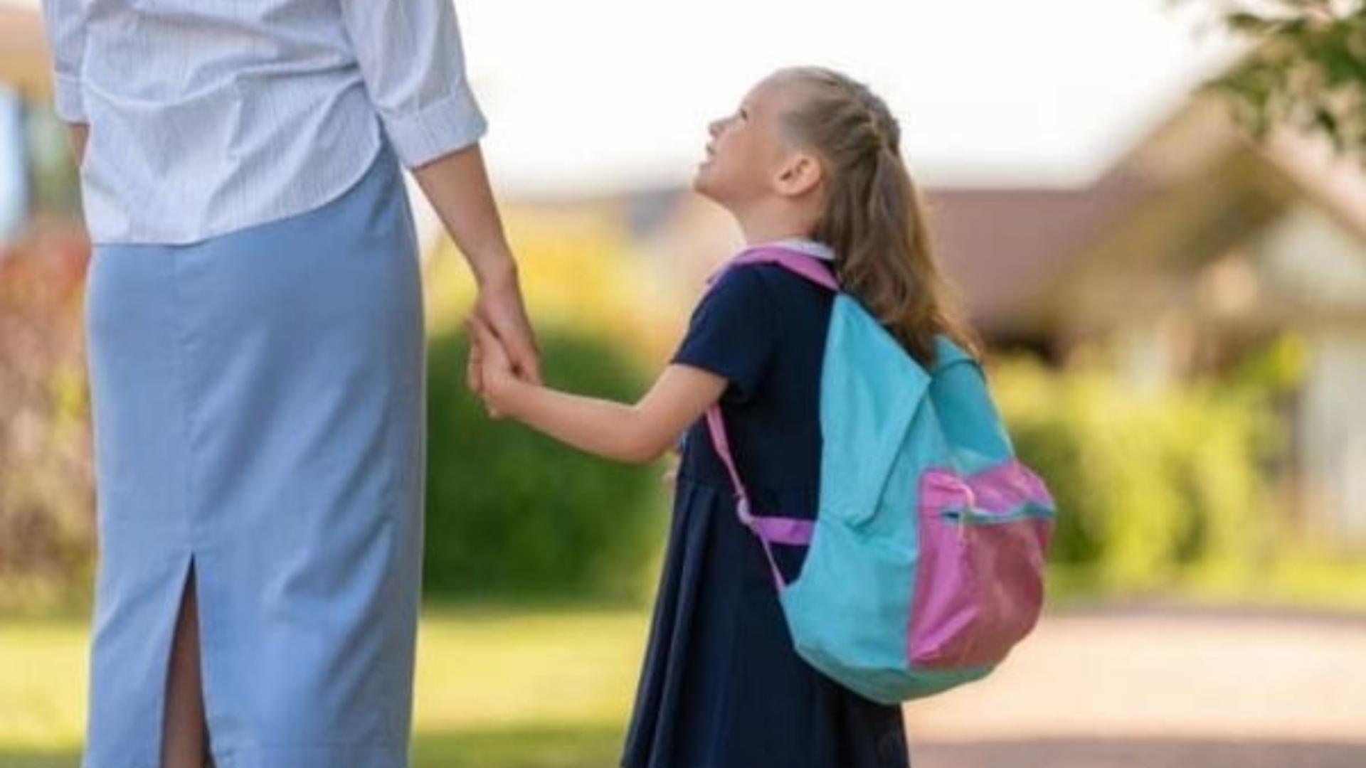 Đừng Bỏ Lỡ "10 Phút Vàng" Sau Khi Đón Con Từ Trường!