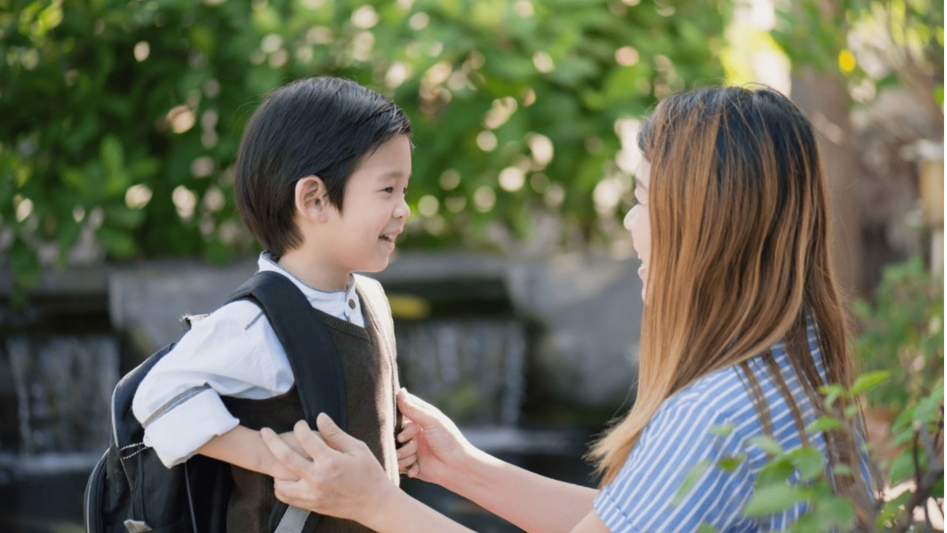 Bé Không Chịu Đi Học Sau Nghỉ Hè? 3 Cách Giúp Con Ổn Định Tâm Lý