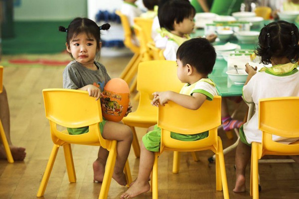 be-vua-di-hoc-da-om