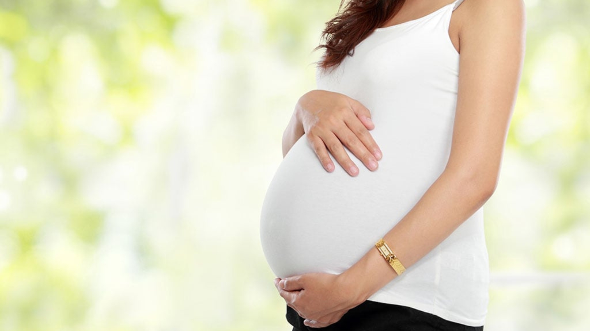Những Ai Không Nên Uống Sữa Ong Chúa? 8 Đối Tượng Cần Tuyệt Đối Tránh Xa