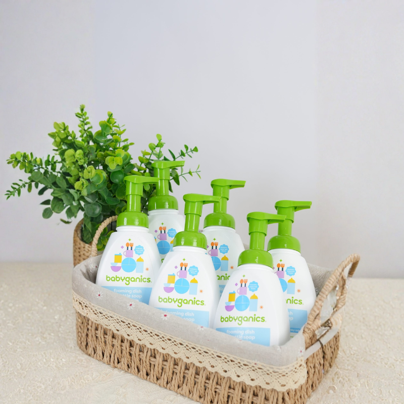 Babyganics Nước Rửa Bình & Đồ Dùng Không Mùi An Toàn Cho Bé Dạng Chai Tạo Bọt Organic Foaming Travel Dish & Bottle Soap Fragrance Free 473ml