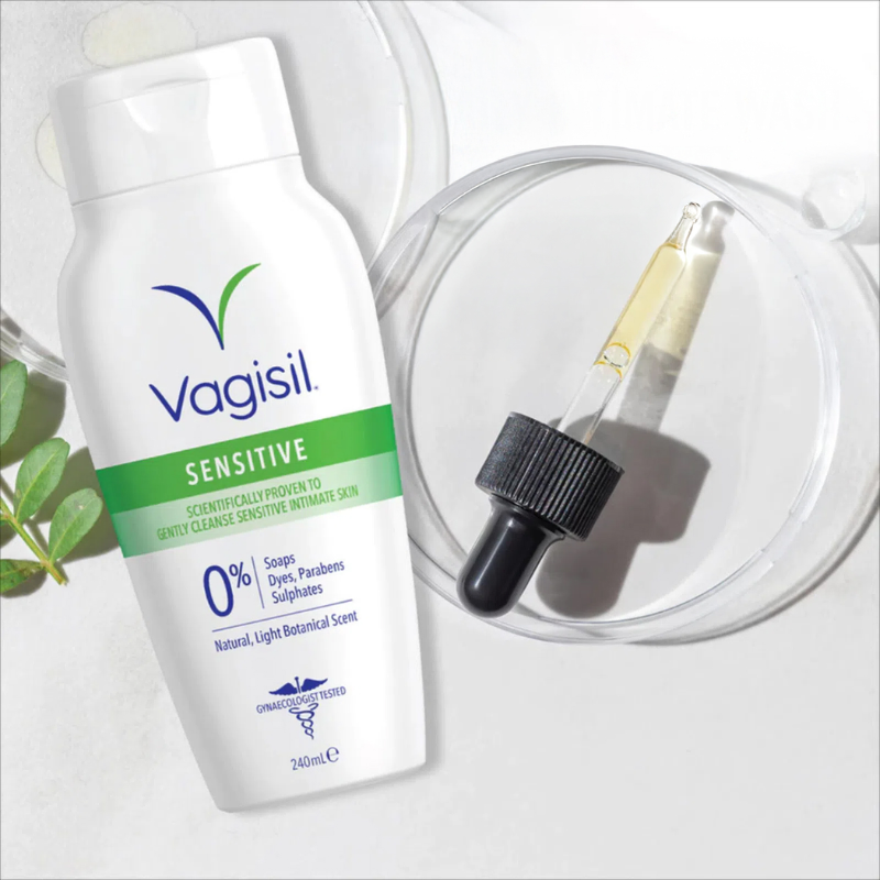 Vagisil Dung Dịch Vệ Sinh Cho Da Nhạy Cảm Sensitive 240ml