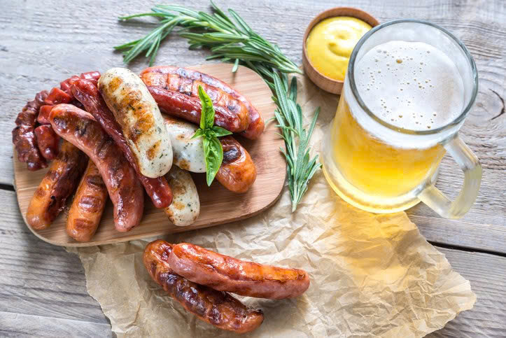 Cung Cấp Smoky Bratwurst Cao Cấp Cho Bữa Tiệc BBQ Hoàn Hảo - T&P FreshFoods: Nâng Tầm Thực Đơn Nhà Hàng 